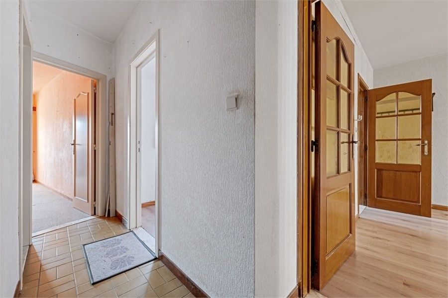 OP TE FRISSEN APPARTEMENT IN HET CENTRUM VAN SINT-TRUIDEN foto 6