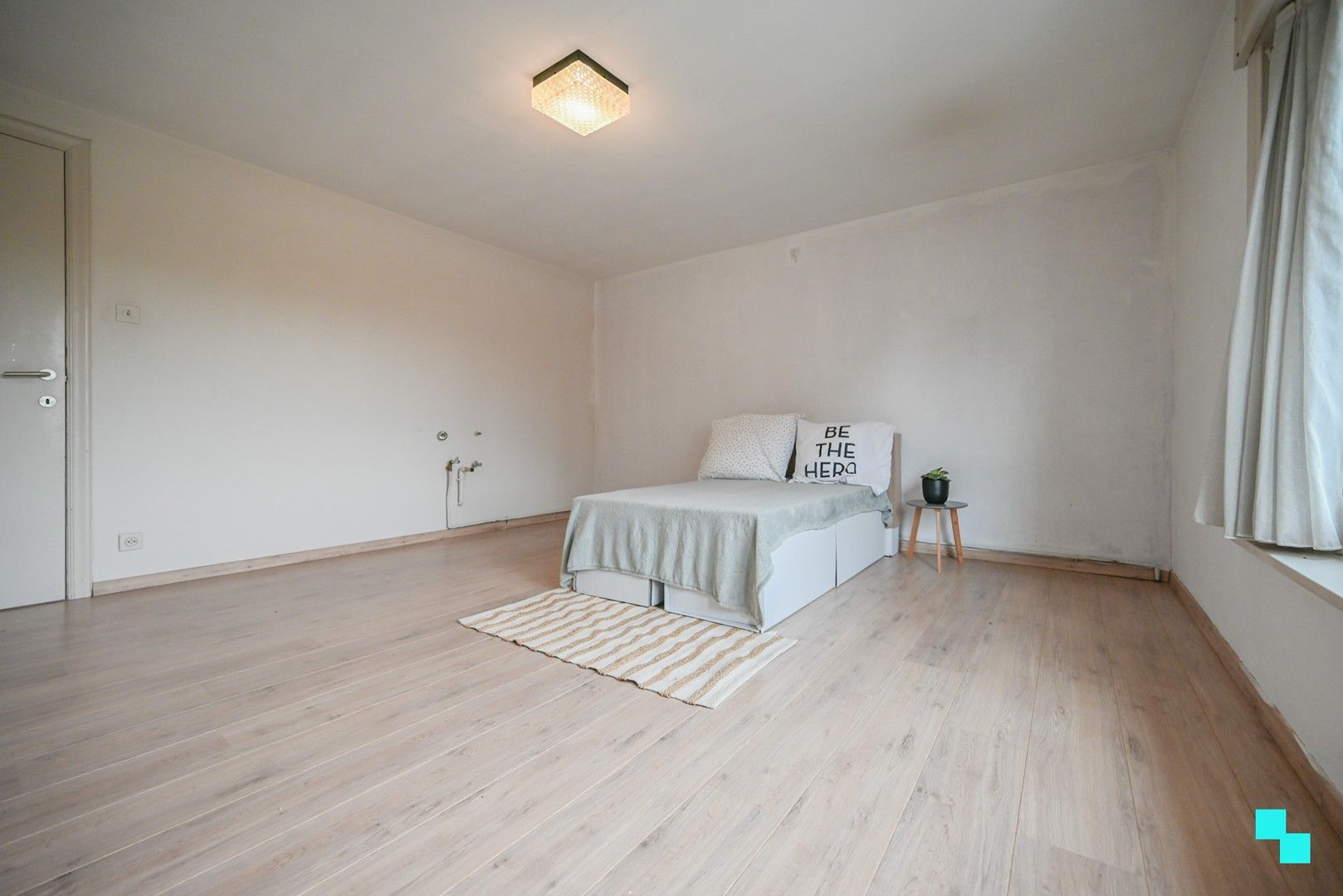 Ruime woonst met drie slaapkamers nabij centrum Kachtem foto 18