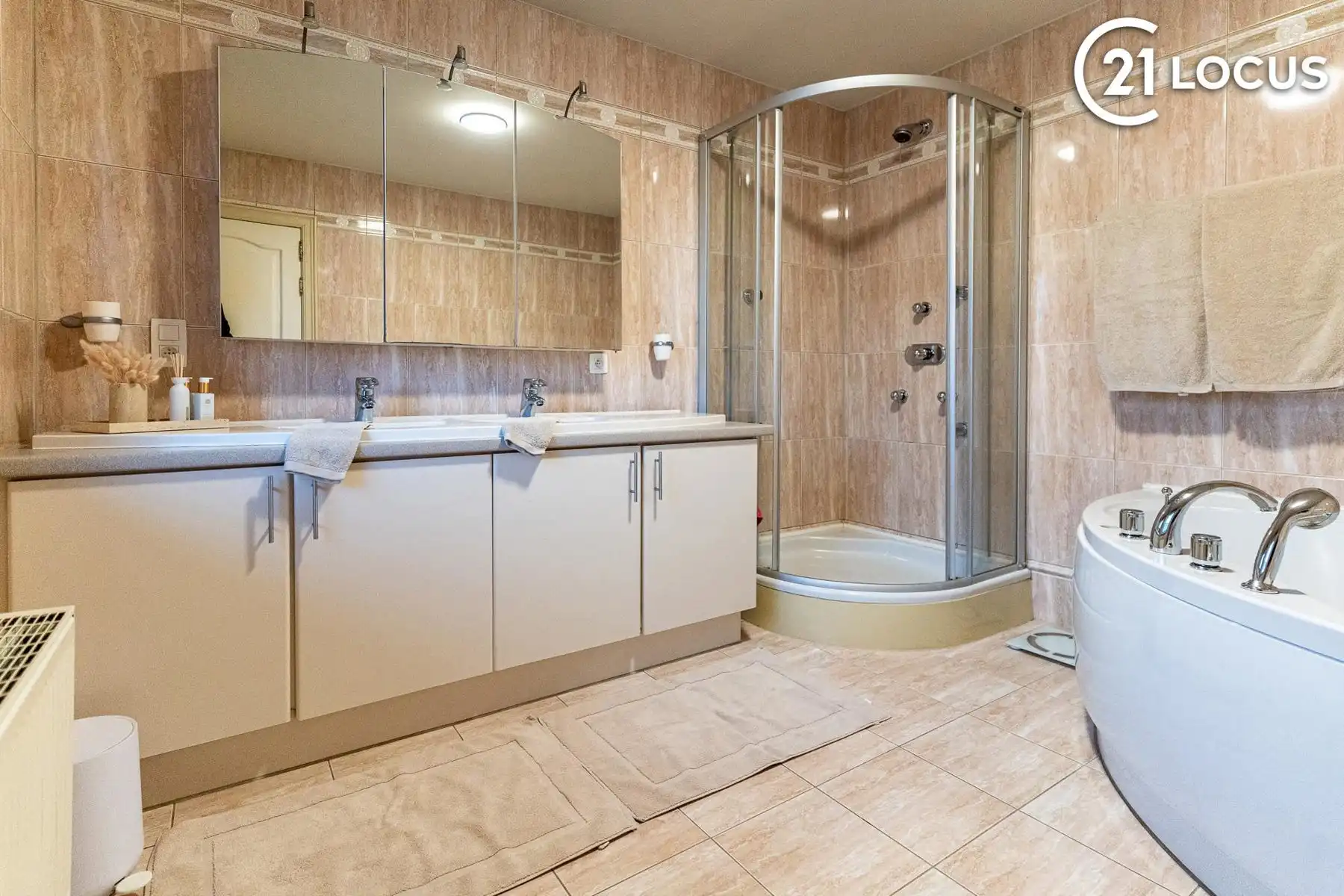Instapklare 4-slaapkamerwoning met zonnepanelen EPC-B foto 8