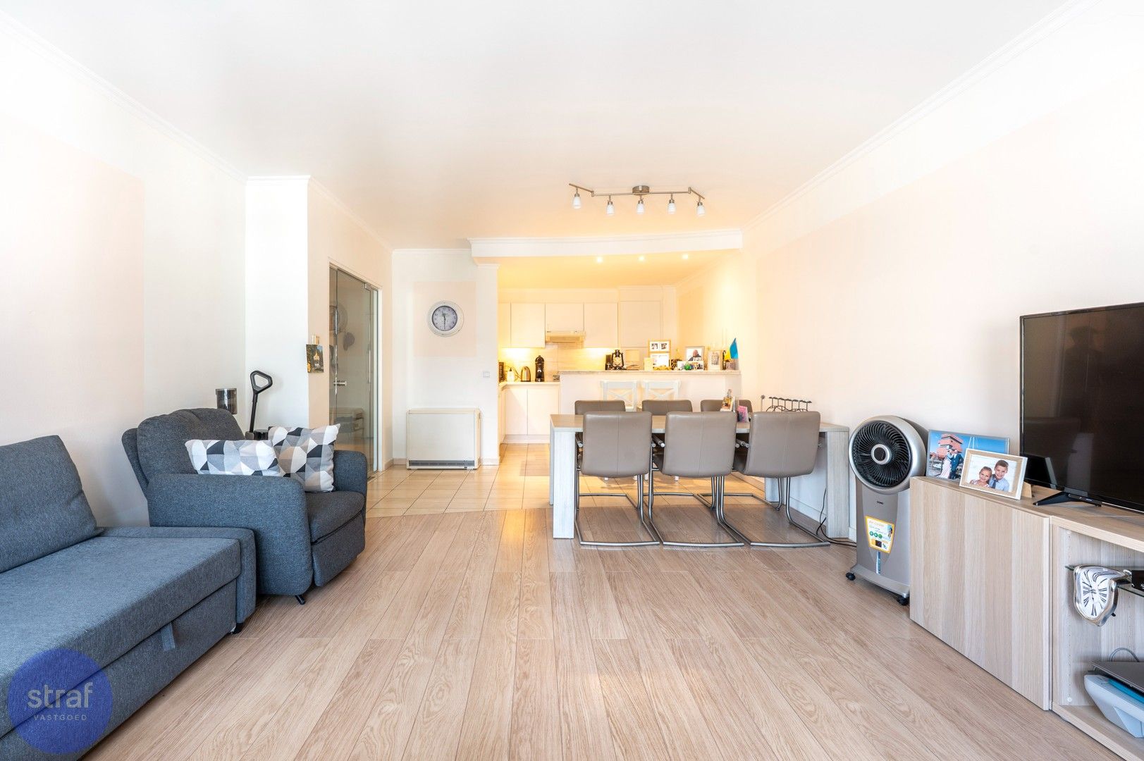 Gezellig eenslaapkamerappartement middenin 't stad foto 2