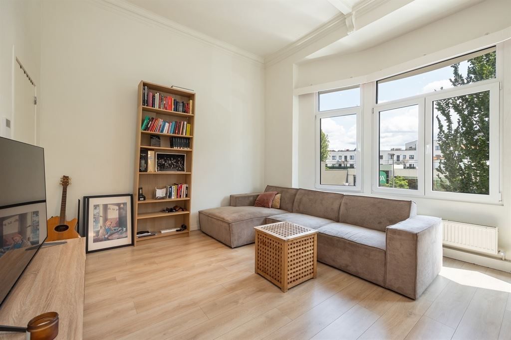 Lichtrijk appartement op het bruisende Zuid foto 3
