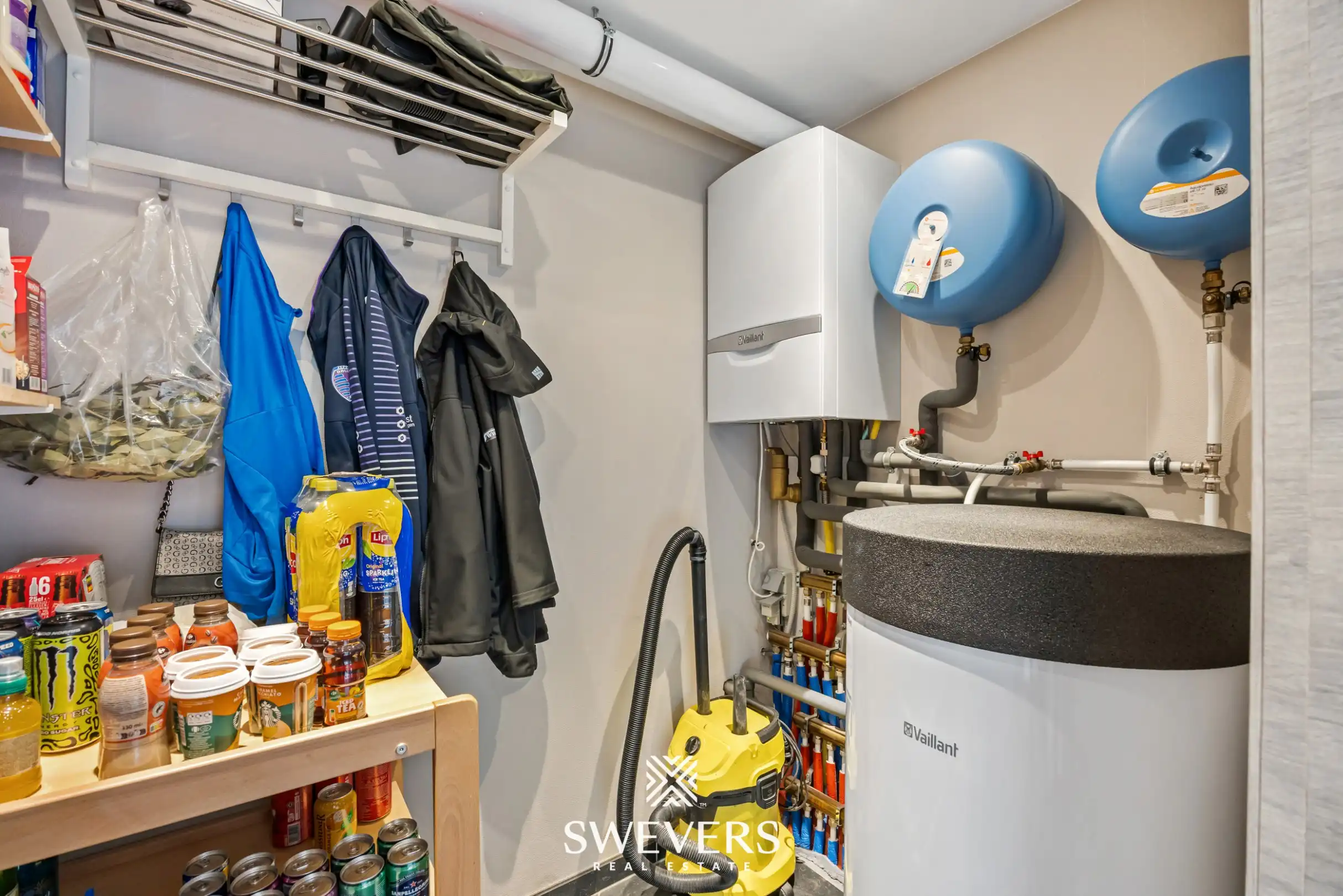 Doordacht gerenoveerde woning met ruime tuin, garage en uitbreidingsmogelijkheden in Nieuwerkerken foto 22