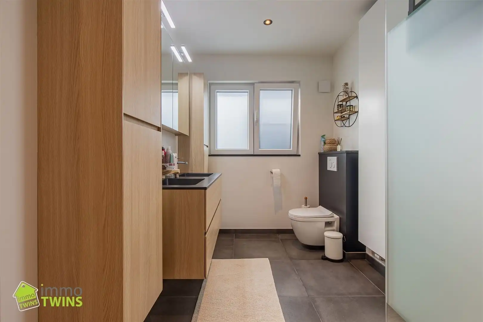 Instapklare en stijlvolle HOB met bijgebouw, tuin en visvijver te Dendermonde (Schoonaarde) foto 28