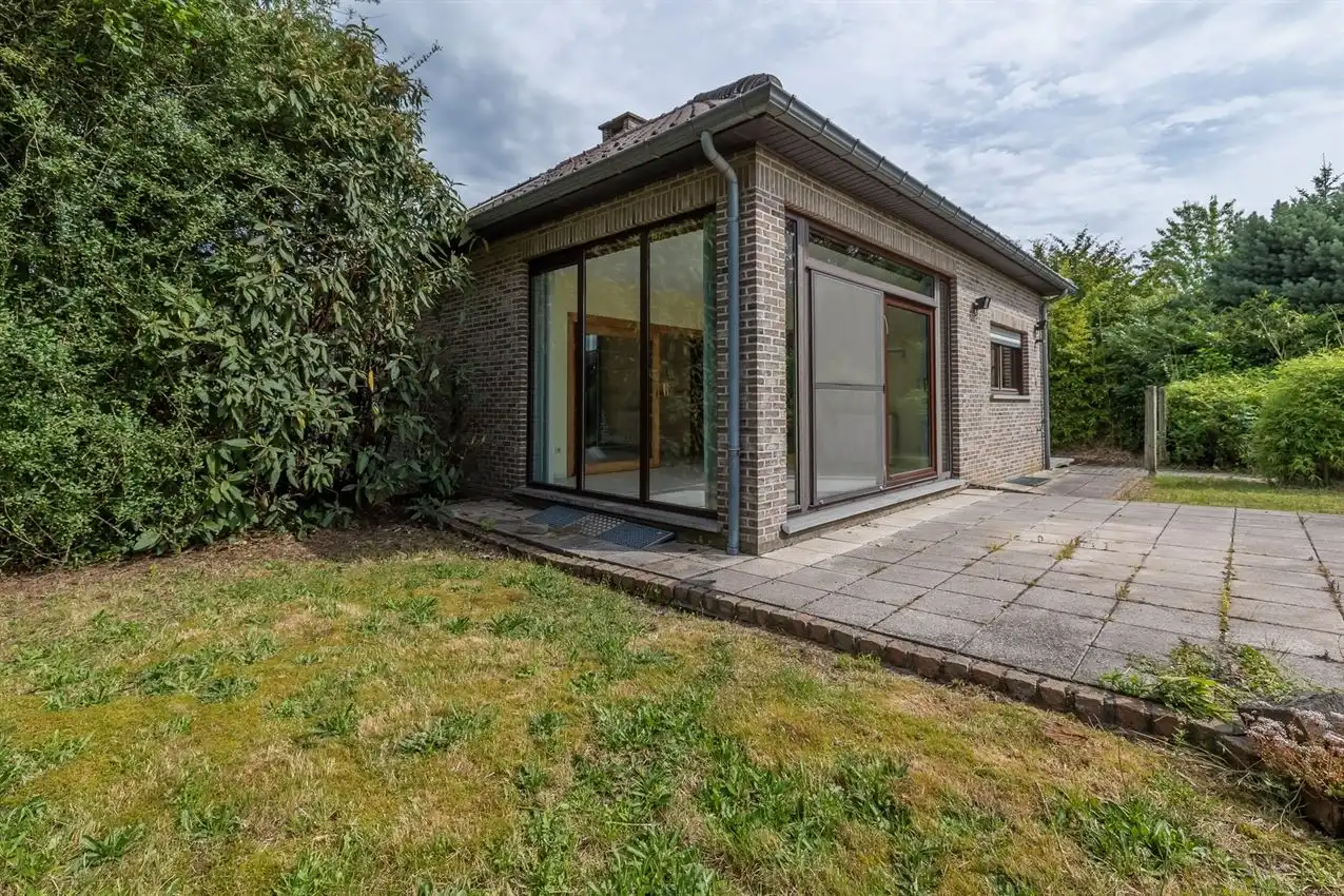 Landelijke villa op 1 hectare in Assent foto 57