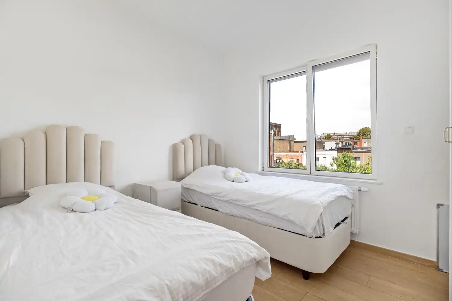 Gerenoveerde bel-étage met 4 slaapkamers en tuin in Borgerhout. foto 14