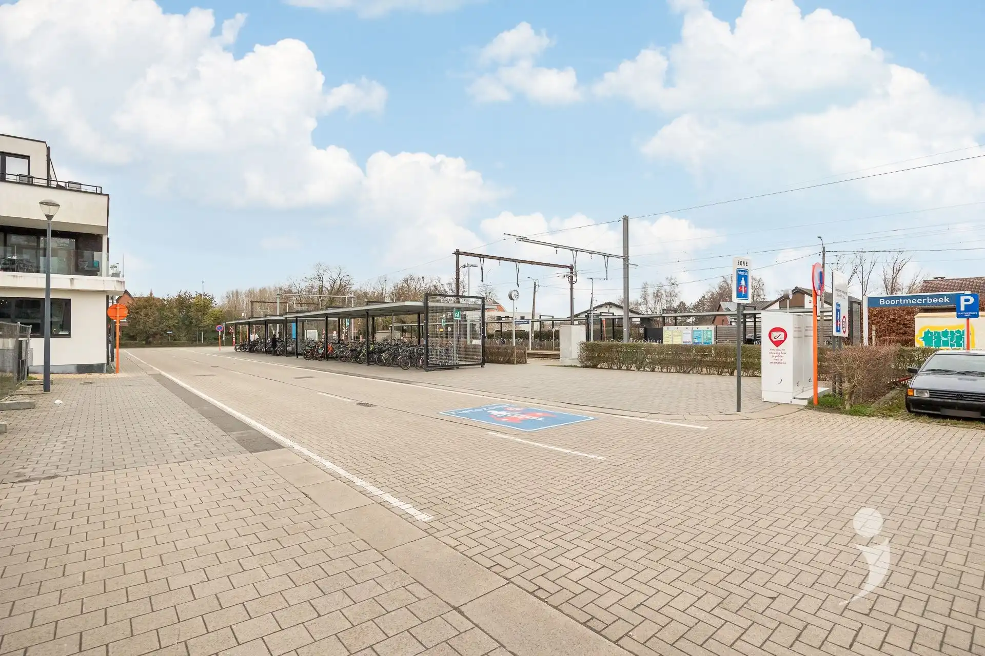 Appartement met 2 slaapkamers aan station foto 15