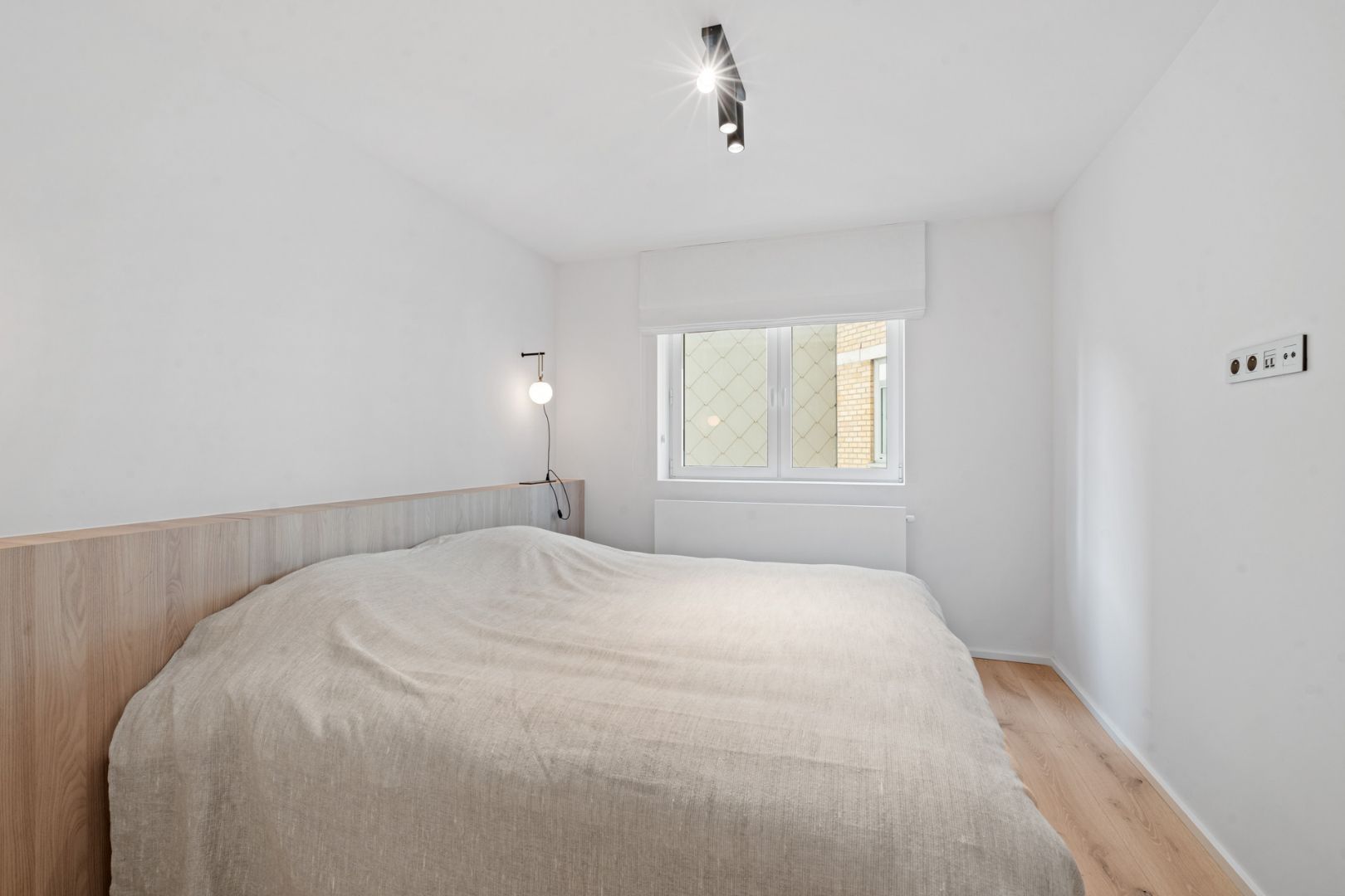 Prachtig appartement met zijdelings zeezicht foto 18