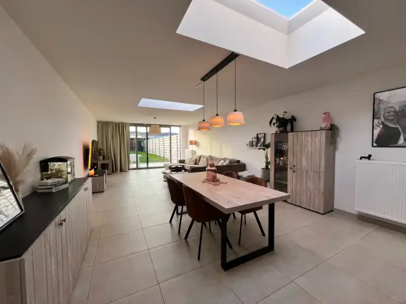 Gerenoveerde woning met tuin en garage! foto 11