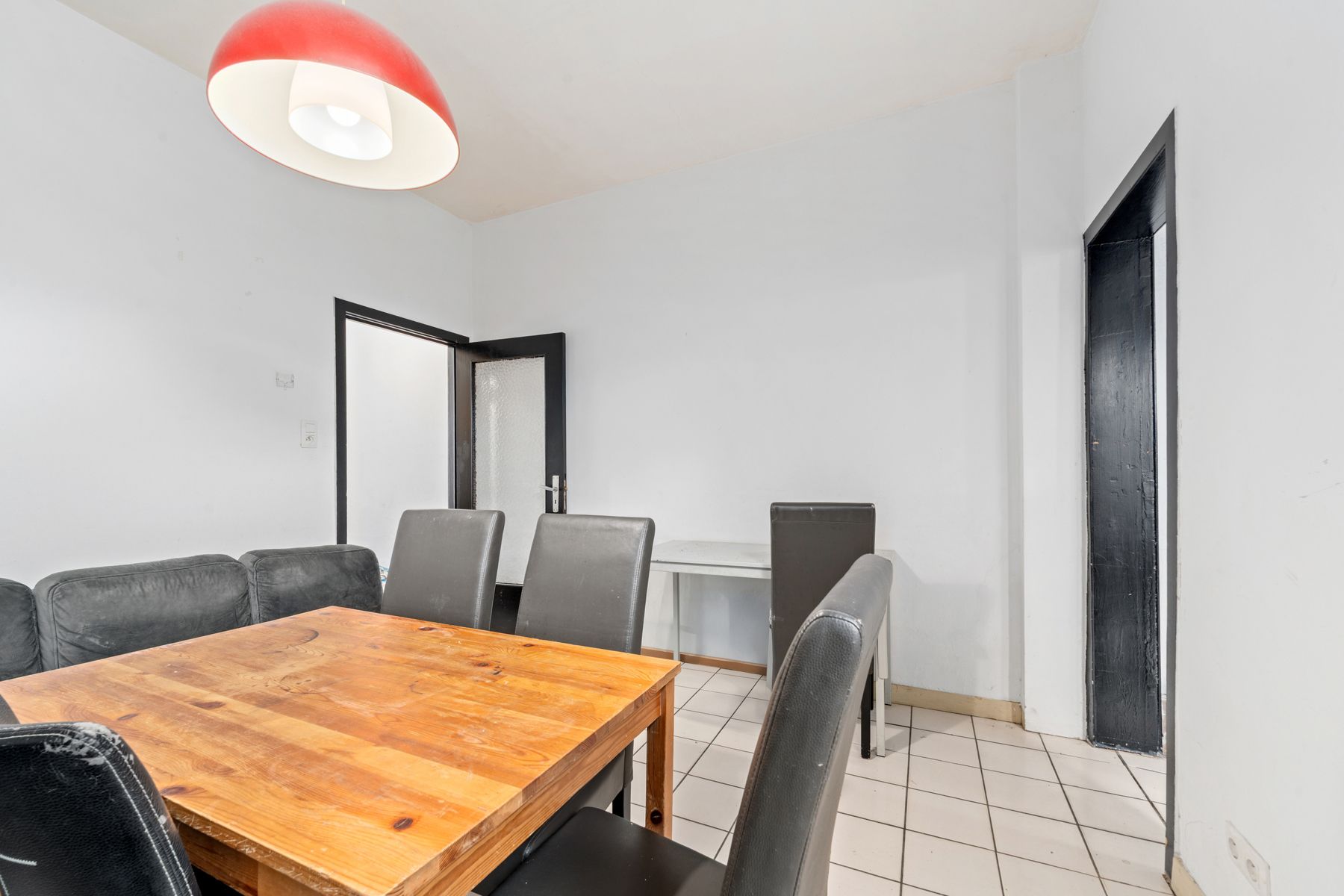 Woning met 3 slaapkamers en tuin op toplocatie in Oostakker foto 6