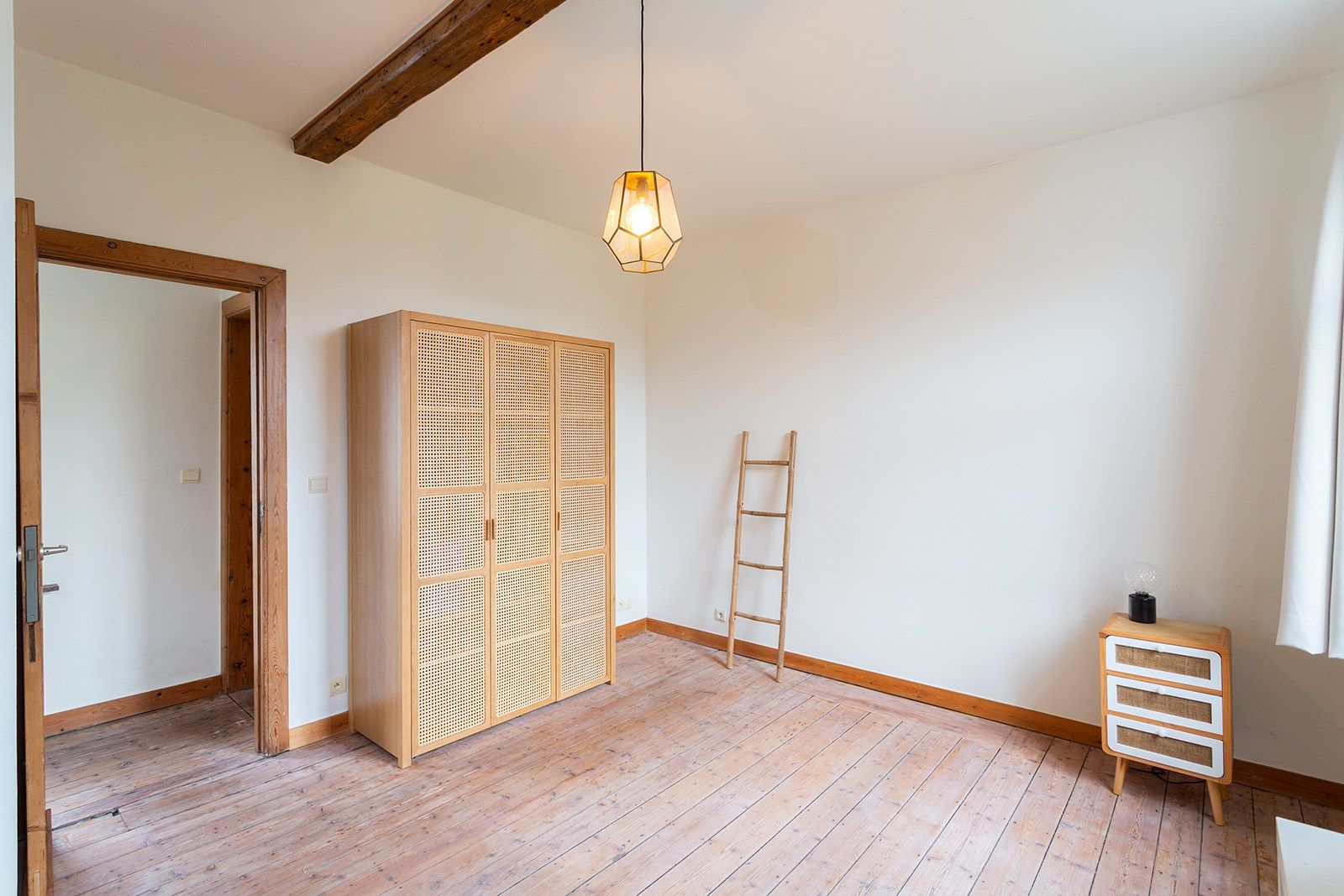 Knus, compleet en charmant wonen foto 15