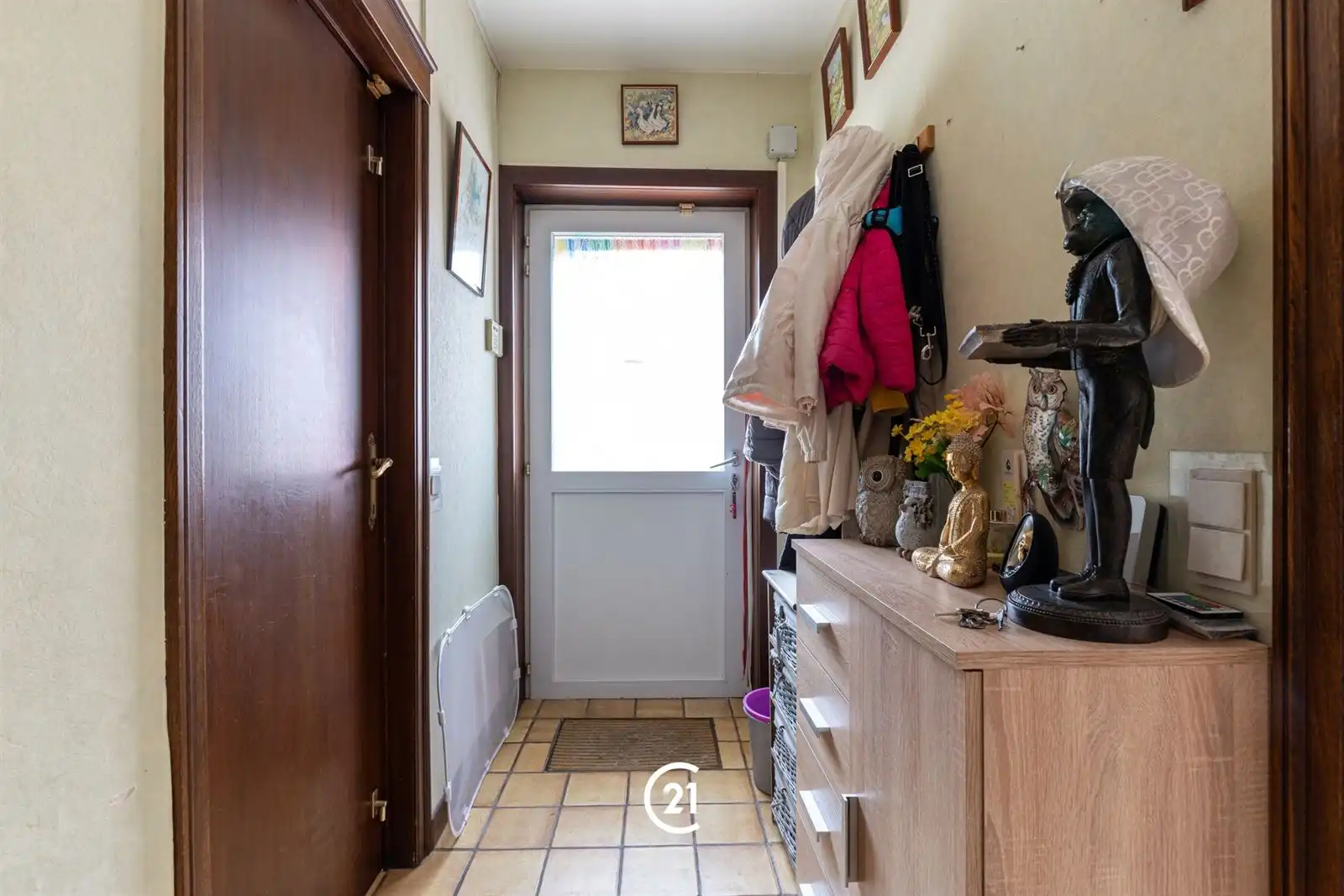 Driegevelwoning met garage en koertje op 1are63 foto 7