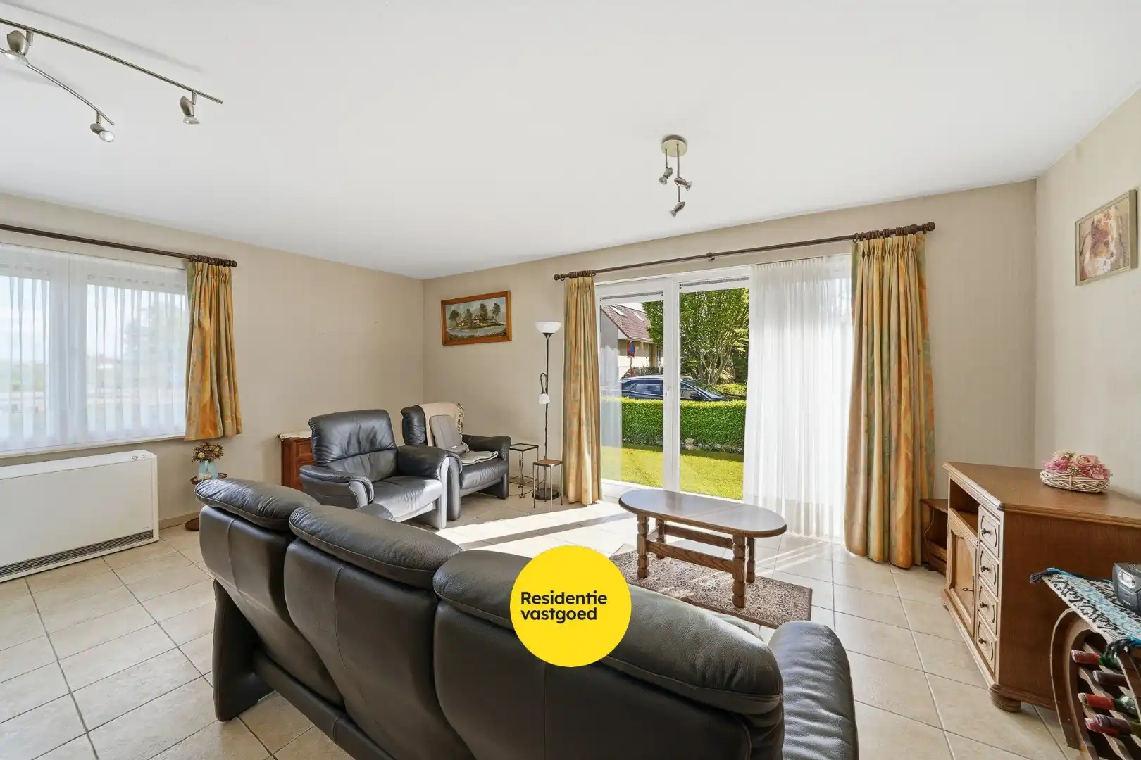 Ruim gelijkvloers 2-slaapkamerappartement in Residentie Lindenhof foto 3