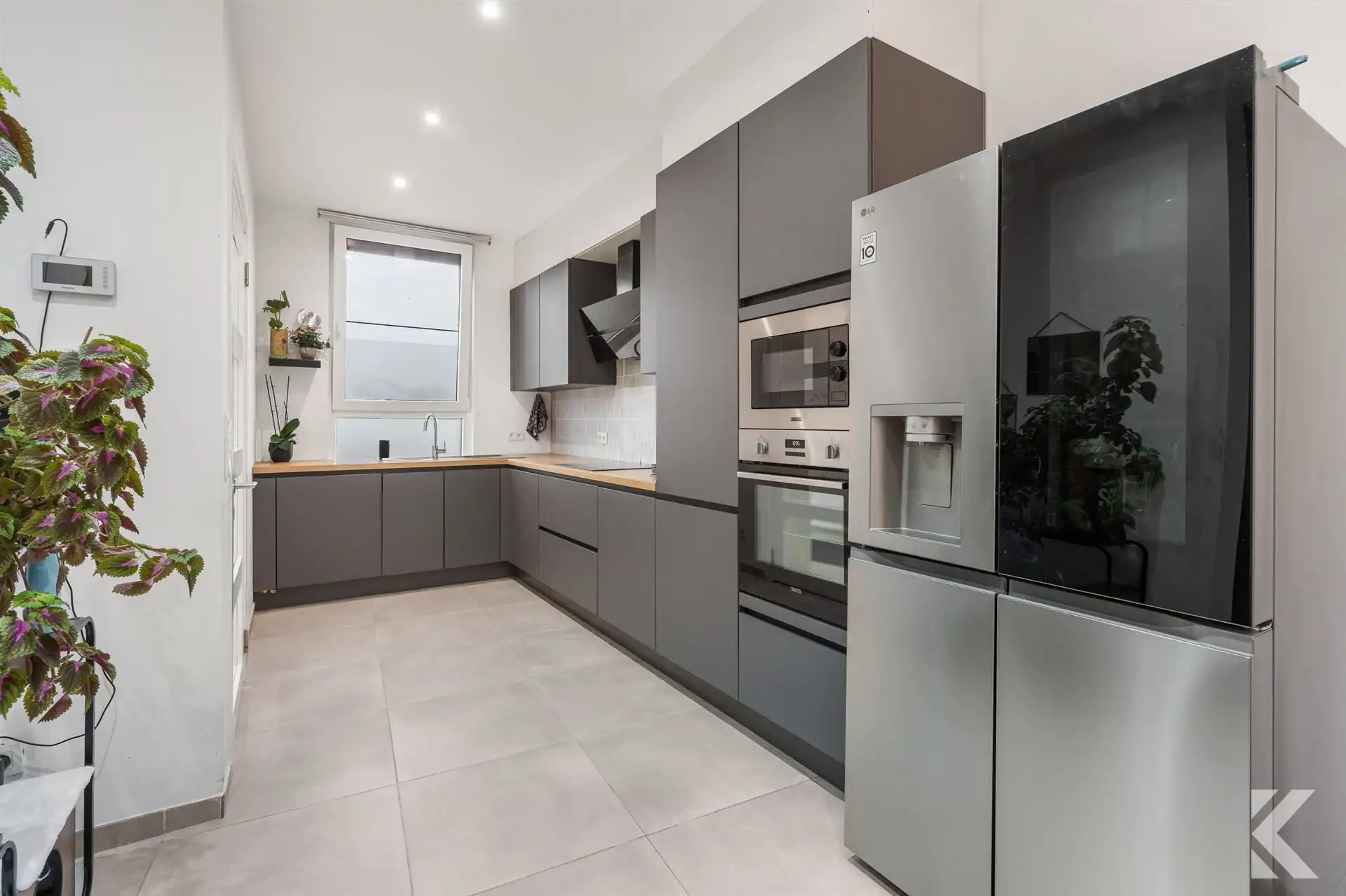 ALBATROSSTRAAT – VOLLEDIG GERENOVEERDE WONING MET TUIN foto 6