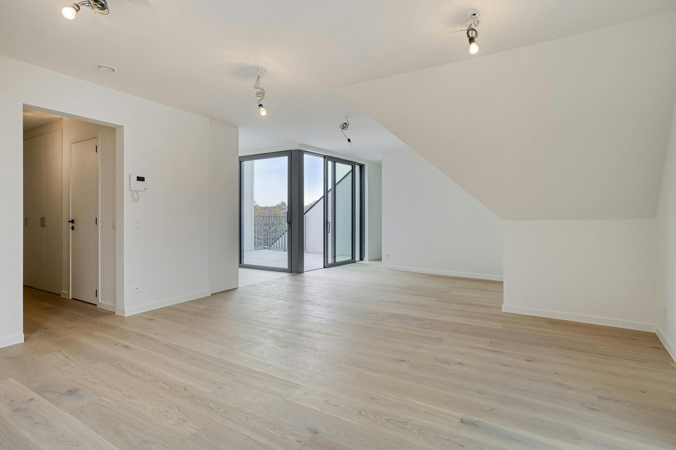 Klassevol appartement met 2 slaapkamers te centrum Brugge foto 5