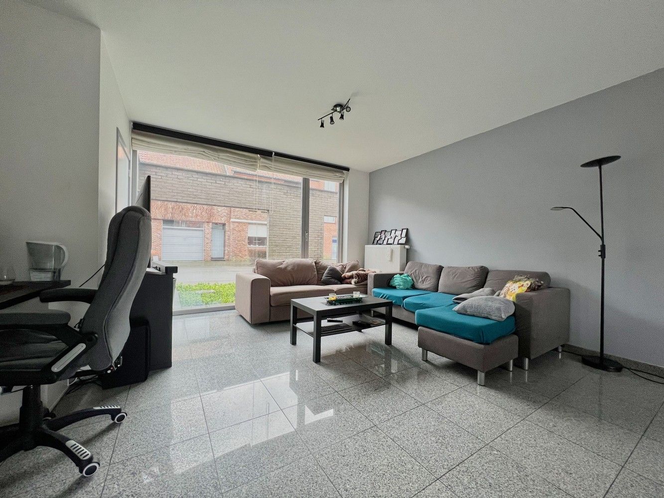 Lichtrijke gezinswoning met 3 slpks nabij centrum! foto 2