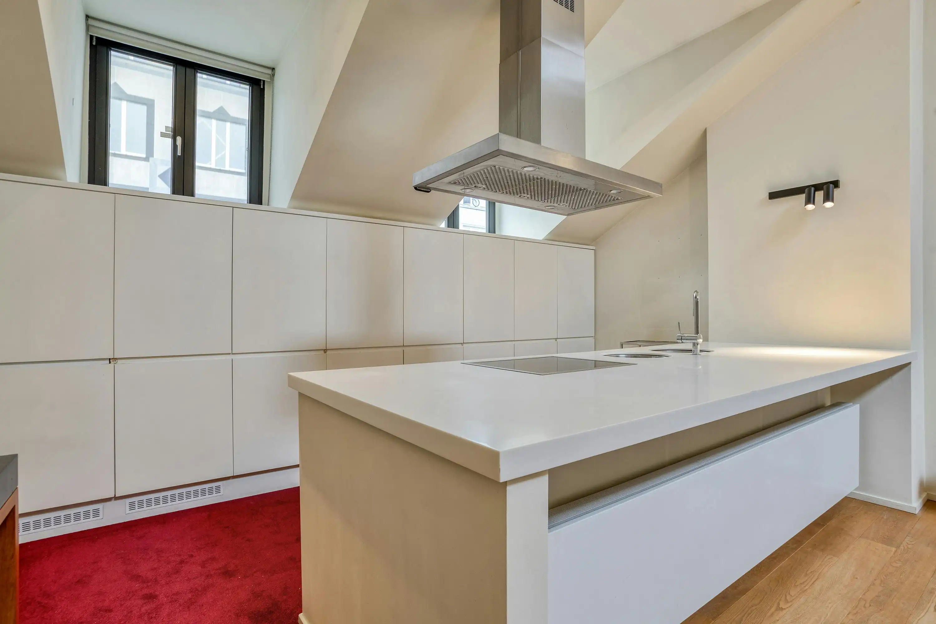 Duplex twee slaapkamers en westelijk terras in Sint-Gillis foto 12