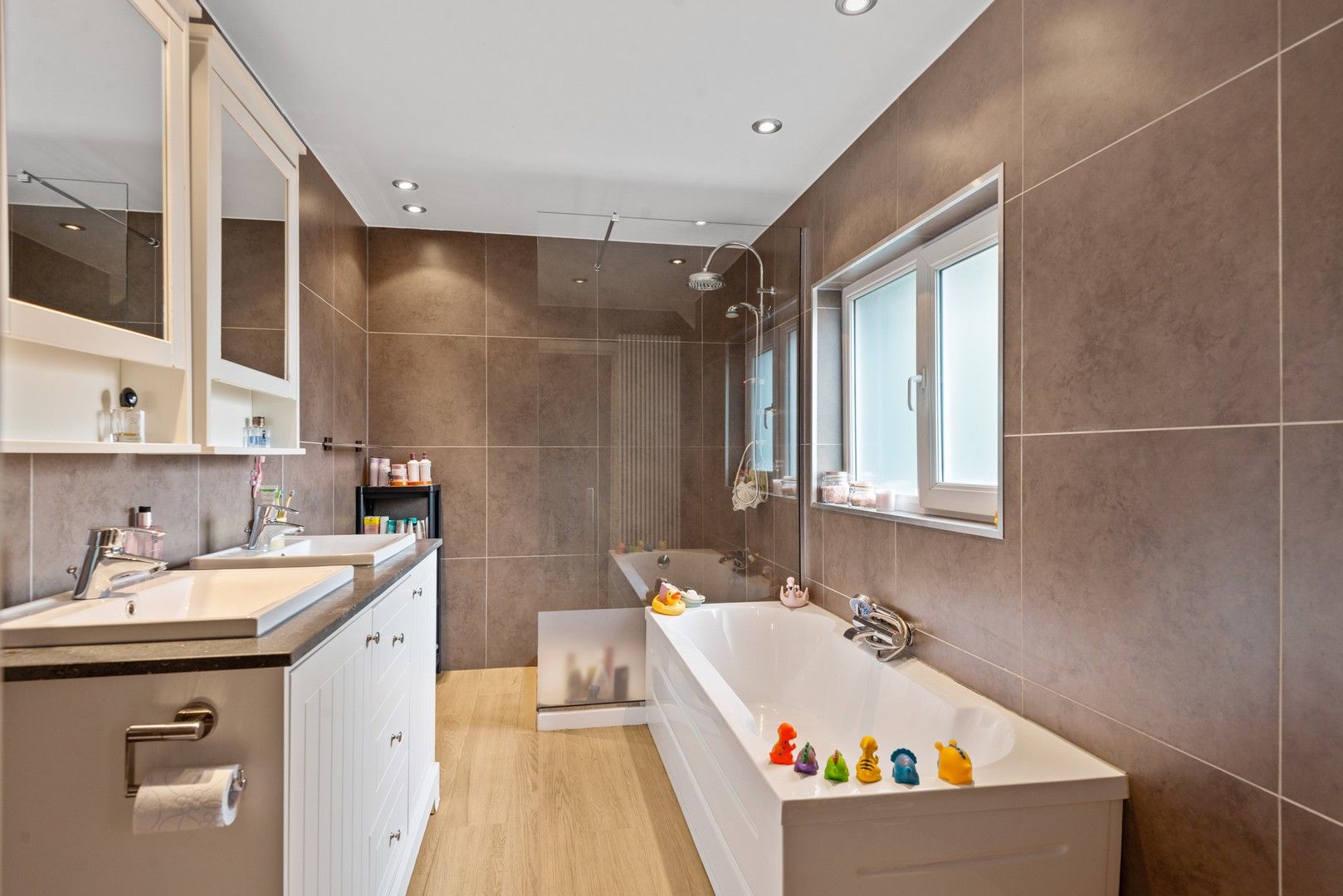VERKOCHT onder voorbehoud foto 16