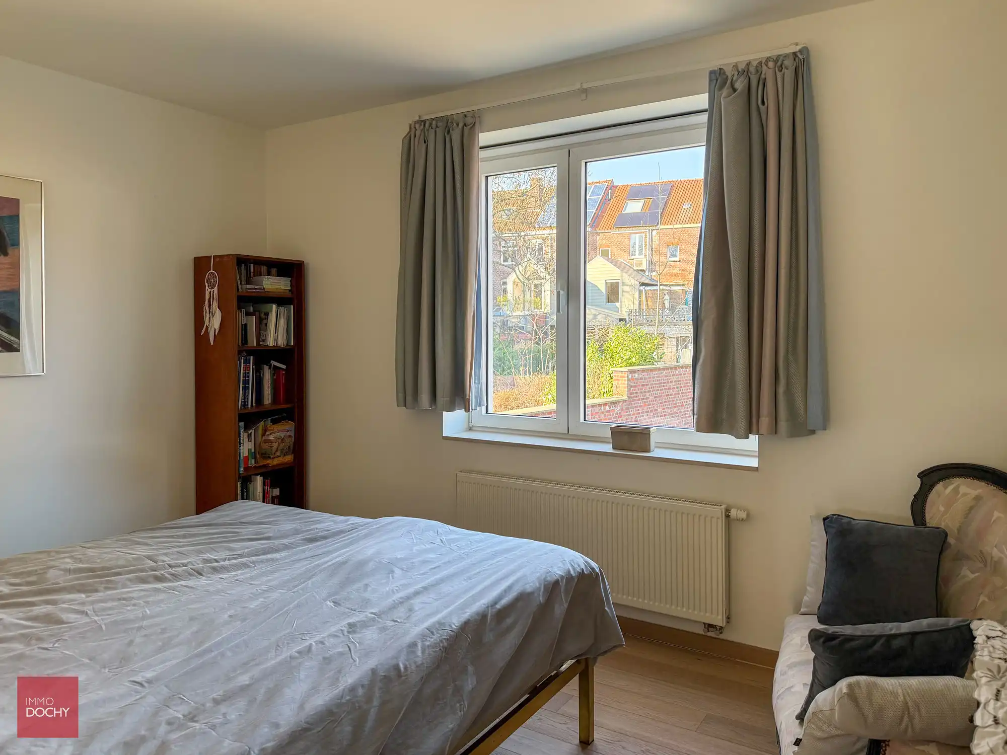 Ruim recent appartement nabij Sint-Rochuskerk foto 9