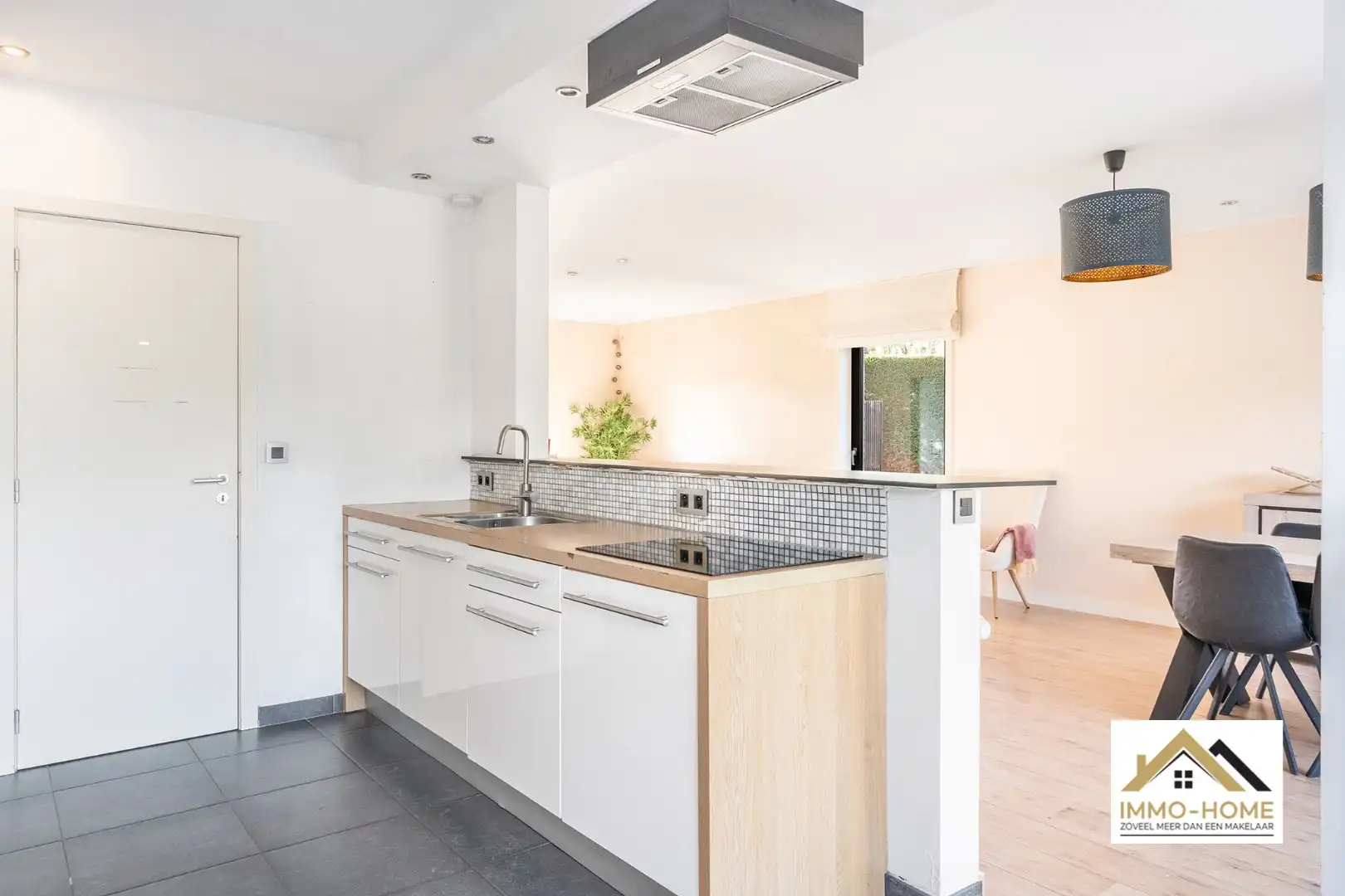 Recente HOB in Lochristi MET zwemvijver!! foto 12