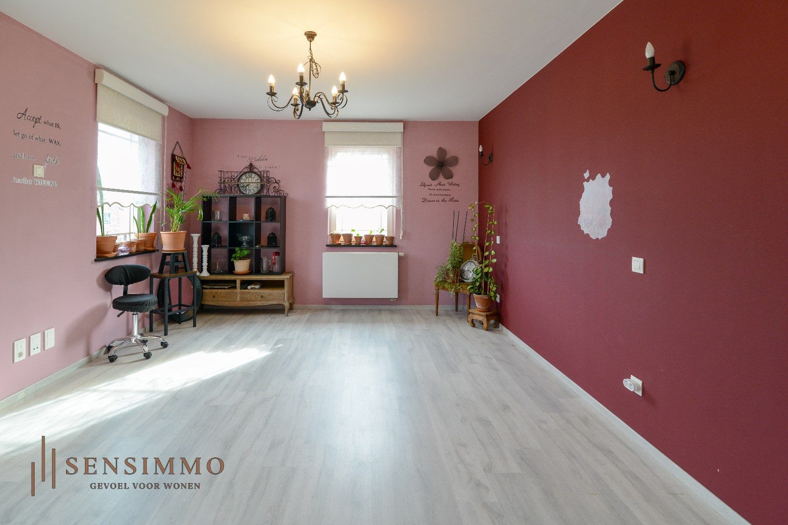 Ruime woning van 383m² bewoonbare oppervlakte met 6 slaapkamers – ideaal voor bedrijven en huisvesting van werknemers. foto 17
