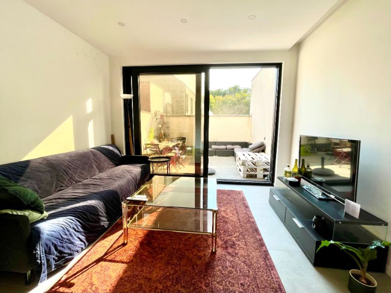 INSTAPKLARE WONING MET ZONNETERRAS OP TOPLOCATIE foto 3
