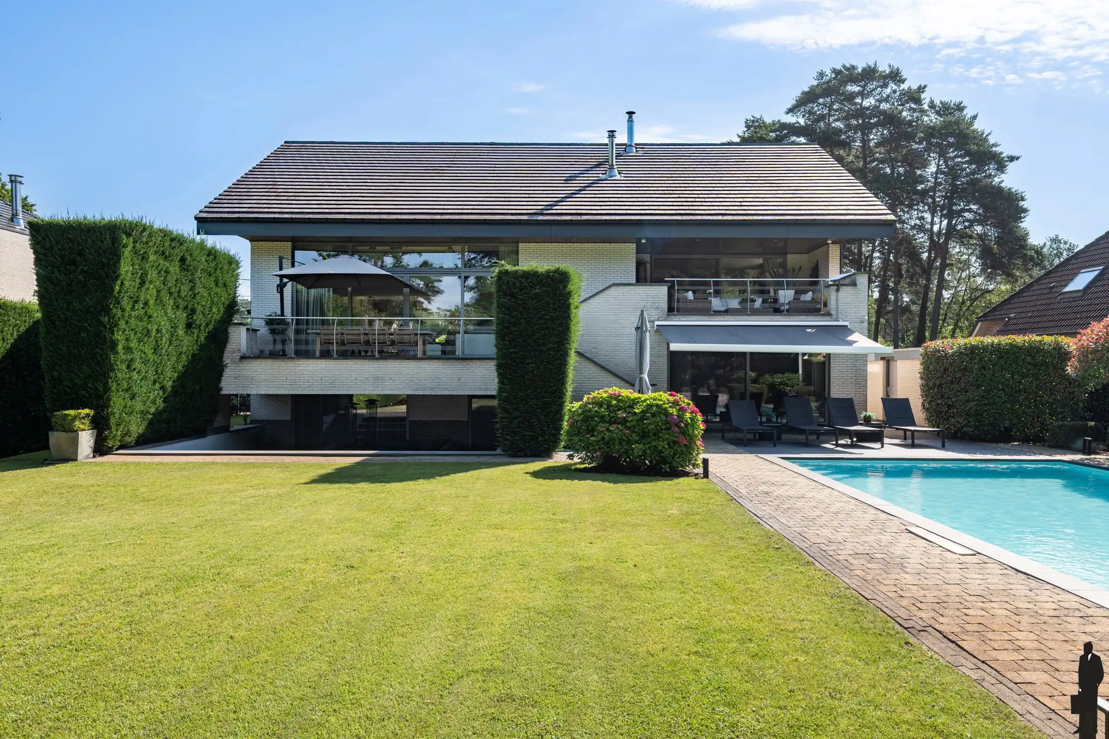 Exclusieve split-levelvilla met 5 slaapkamers te Brecht foto {{pictureIndex}}