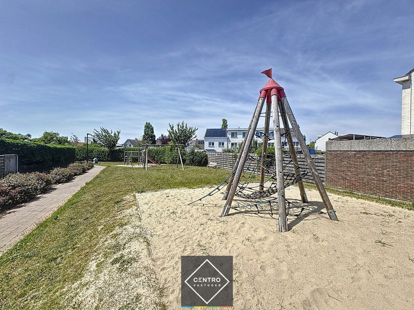 SUPERGEZELLIGE woning met 3 à 4 slpks, garage en LEUKE tuin! foto 21