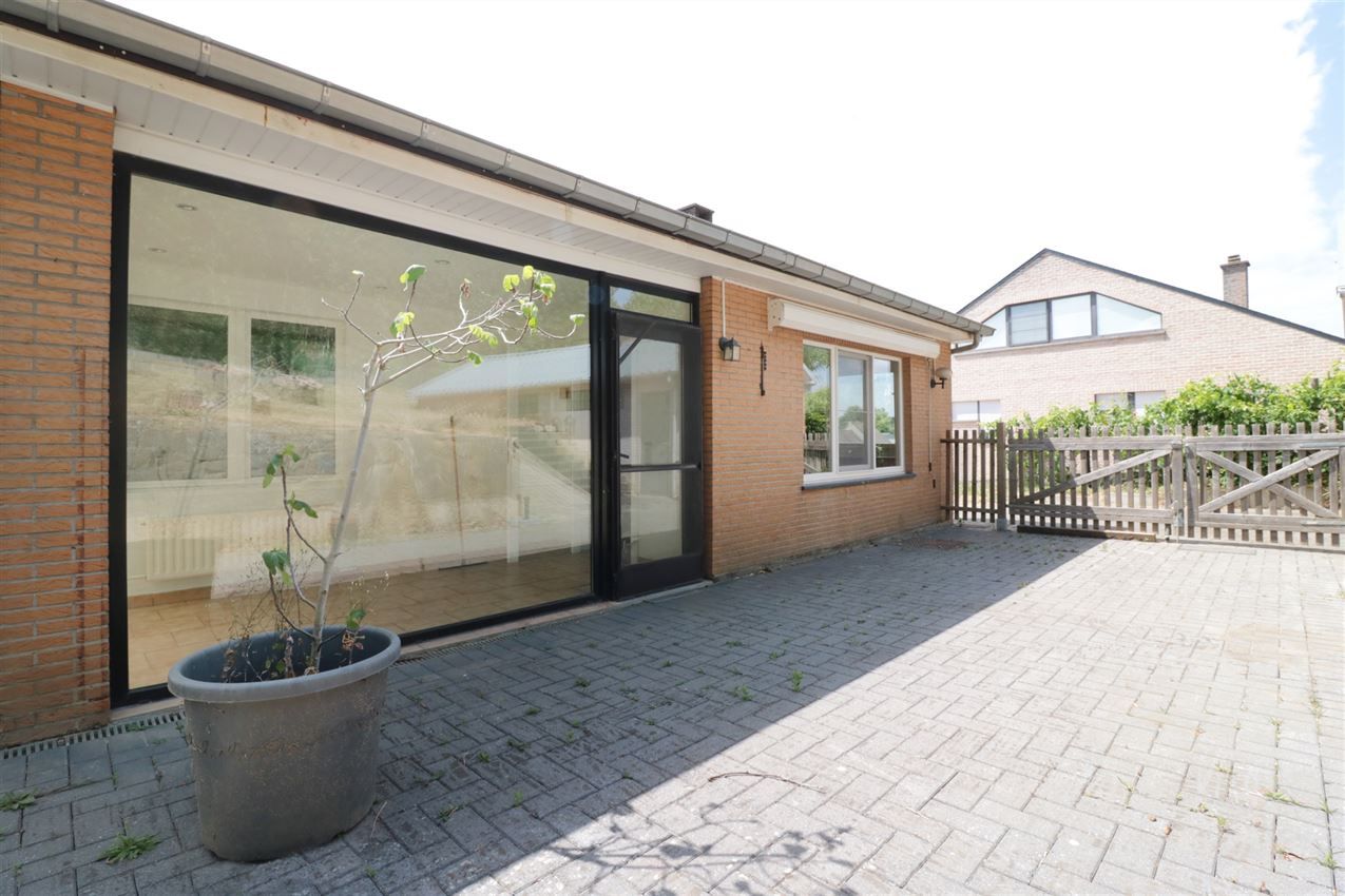 Uniek gelegen woning met 1 grote en 2 kleine slpk., rustige tuin foto 7