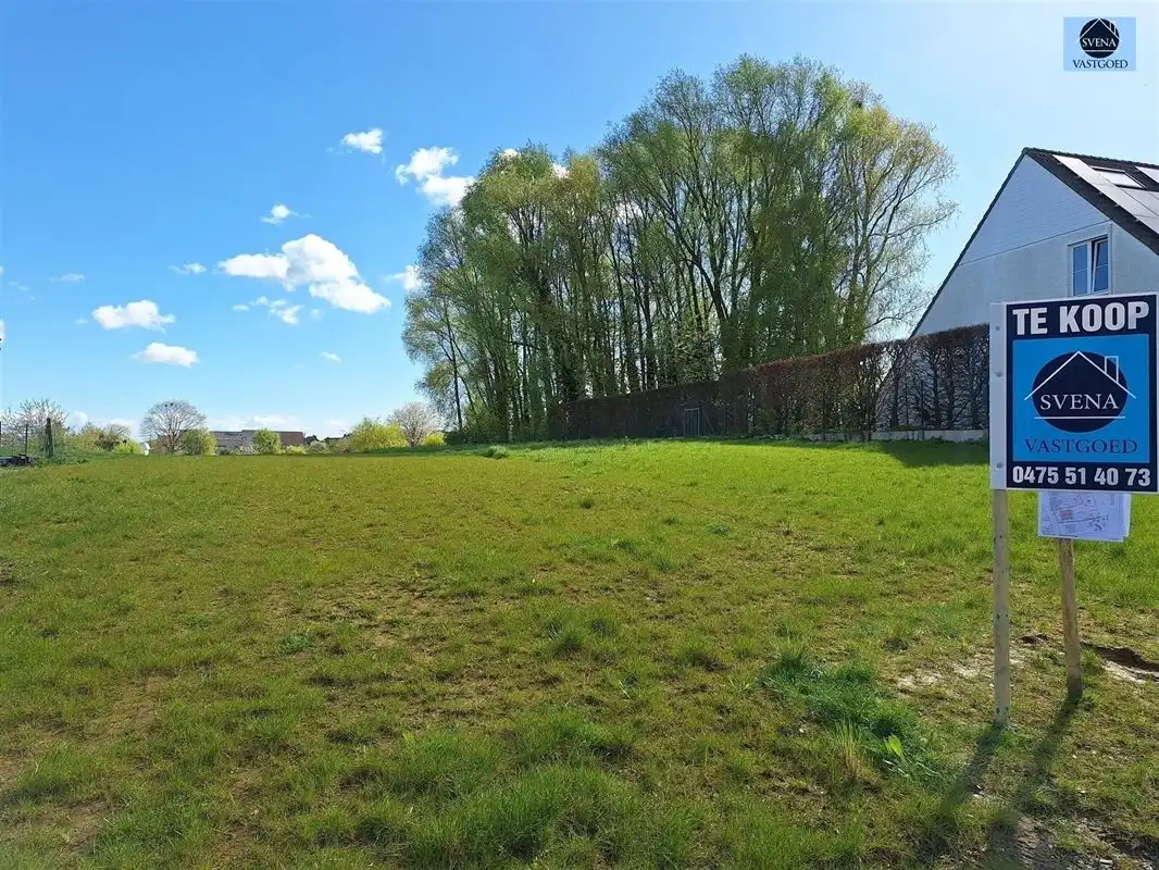GROND VOOR HALFOPEN BEBOUWING MET MOOI UITZICHT foto {{pictureIndex}}