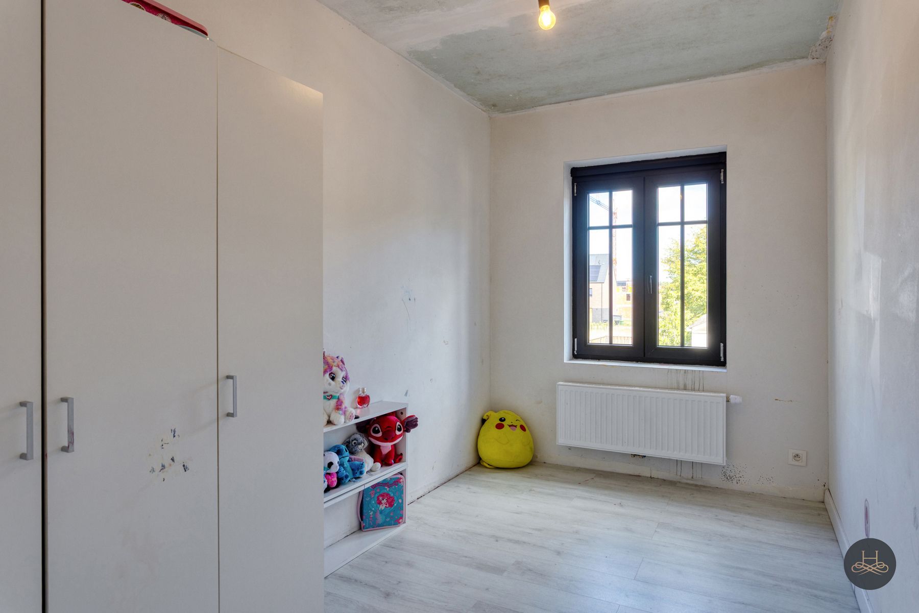 Riante woning met 6 slaapkamers en veel parkeergelegenheid foto 32