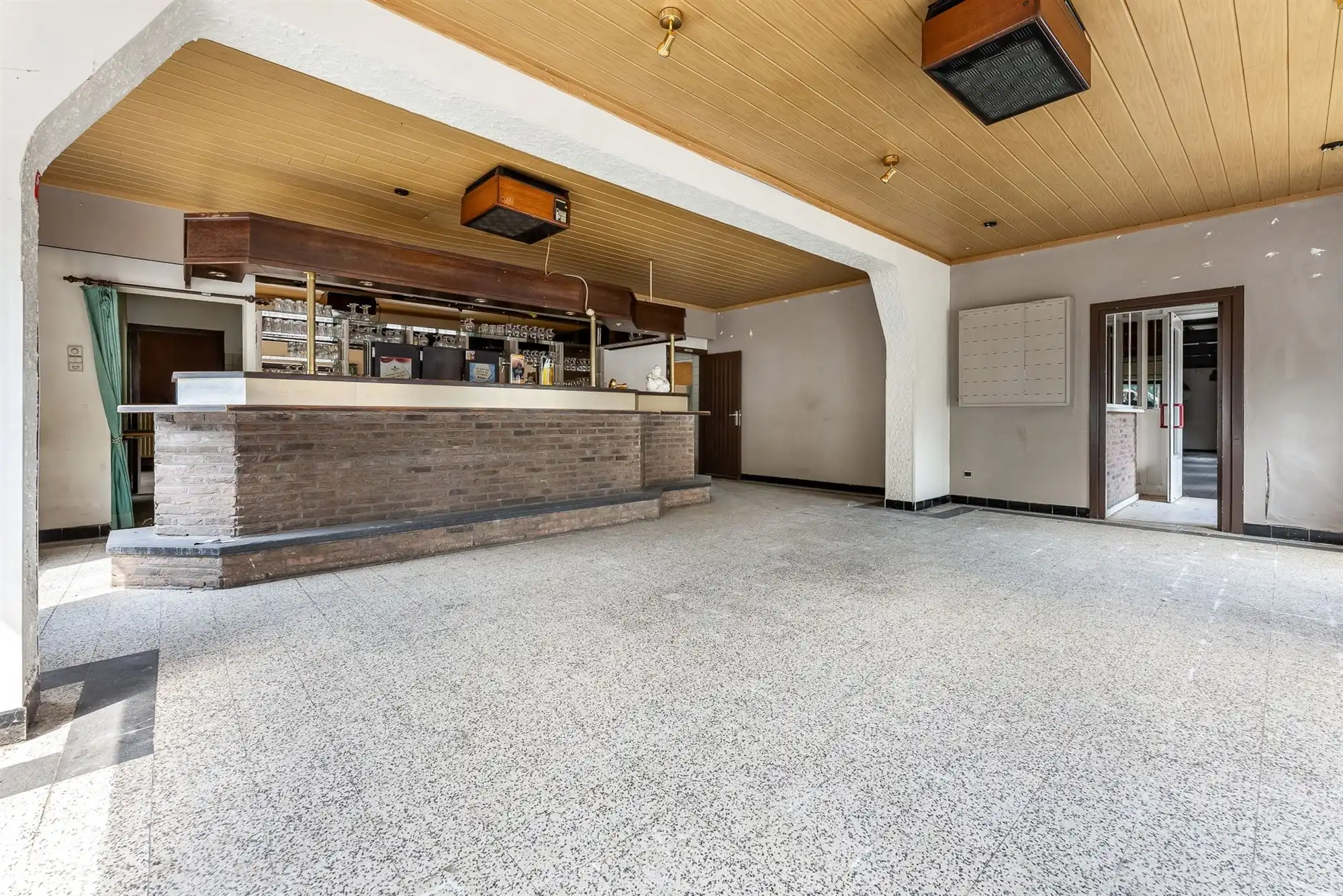 WONING MET POLYVALENTE RUIMTE (240M2!) VLAKBIJ NATUURDOMEIN foto 5