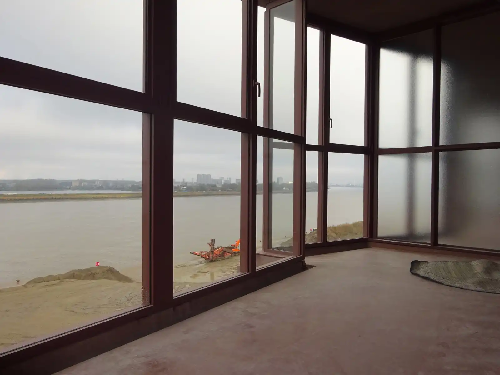 1-slaapkamer gemeubelde studio met zicht op Schelde  foto 9