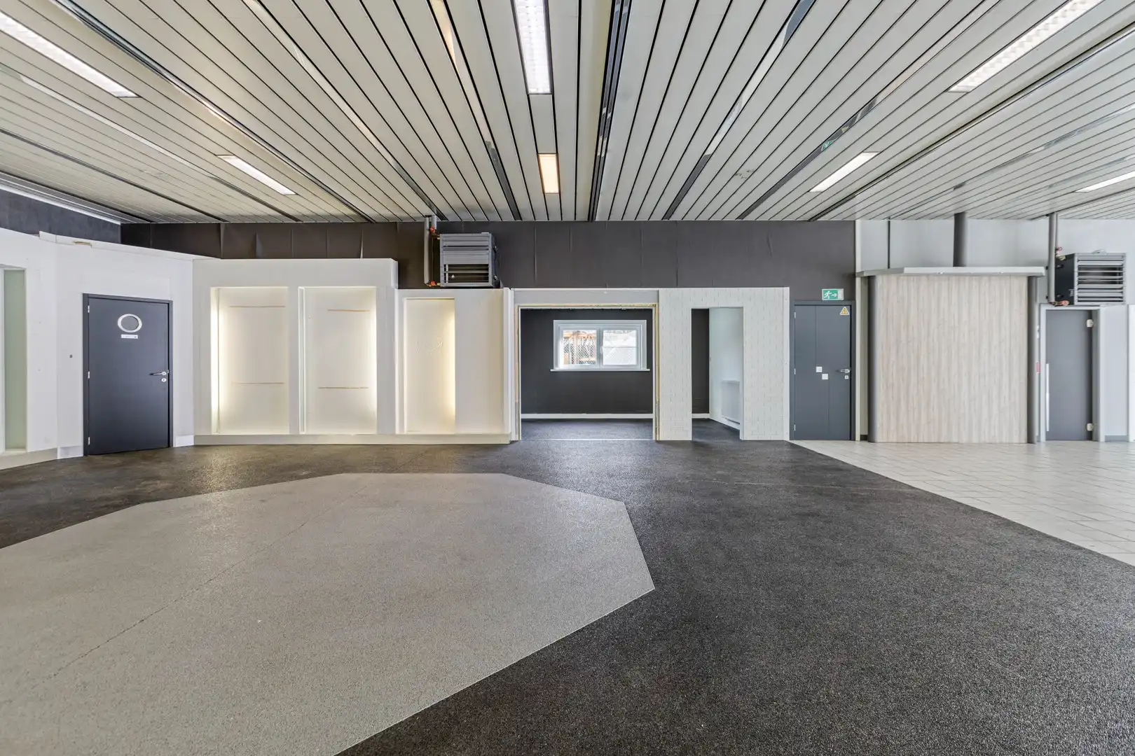 TE HUUR: Handelspand op toplocatie Hasseltweg foto 18