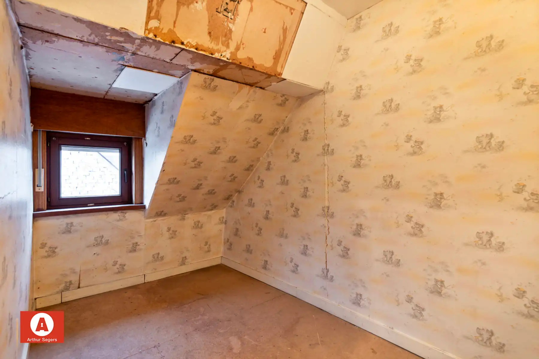 Te renoveren woning op centrale ligging in Lebbeke foto 10