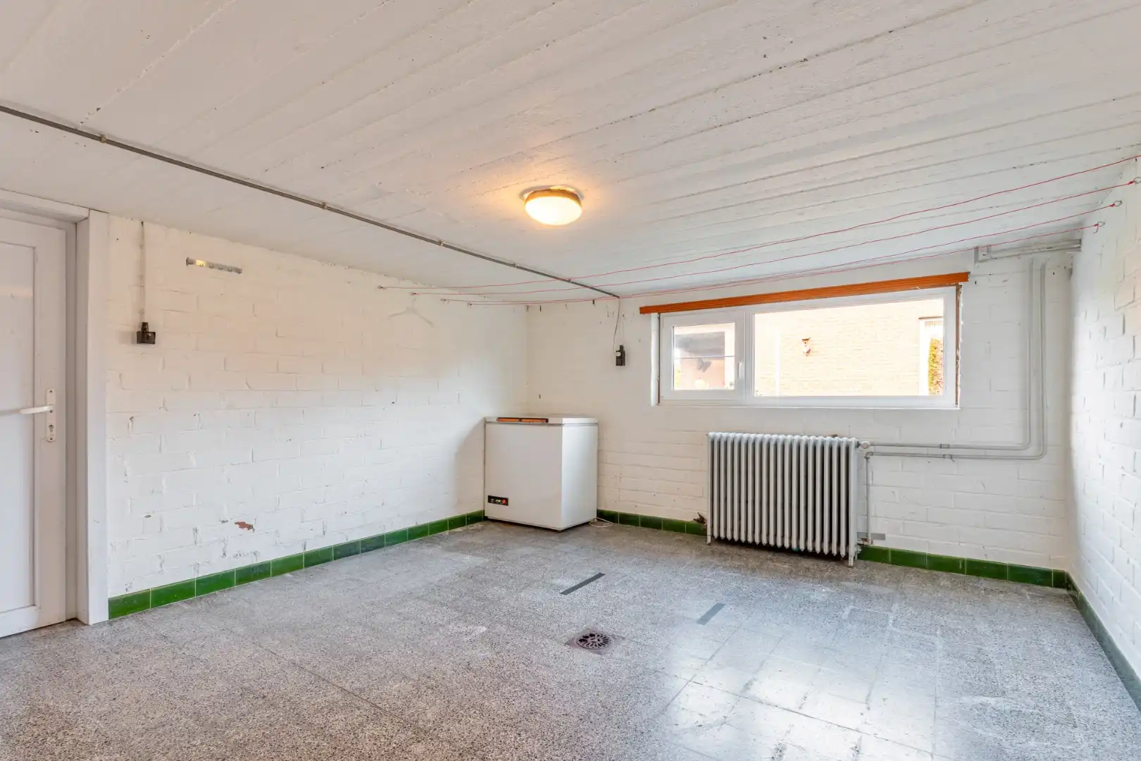 Ruime gezinswoning op een perceel van 9a60ca met 4 slaapkamers en een inpandige garage nabij het centrum van Opoeteren foto 21