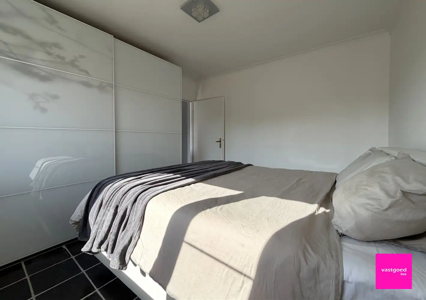 Instapklare alleenstaande woning met tuin, garage en 491 m² grond in De Haan foto 13