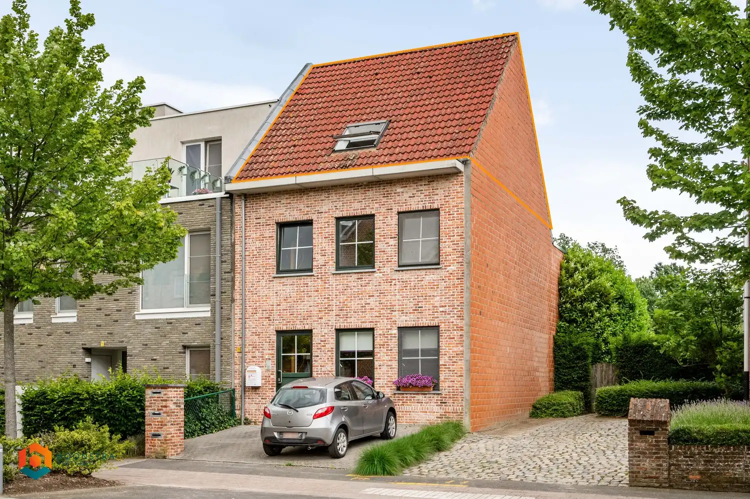 Dakappartement met 1 SLPKR foto {{pictureIndex}}