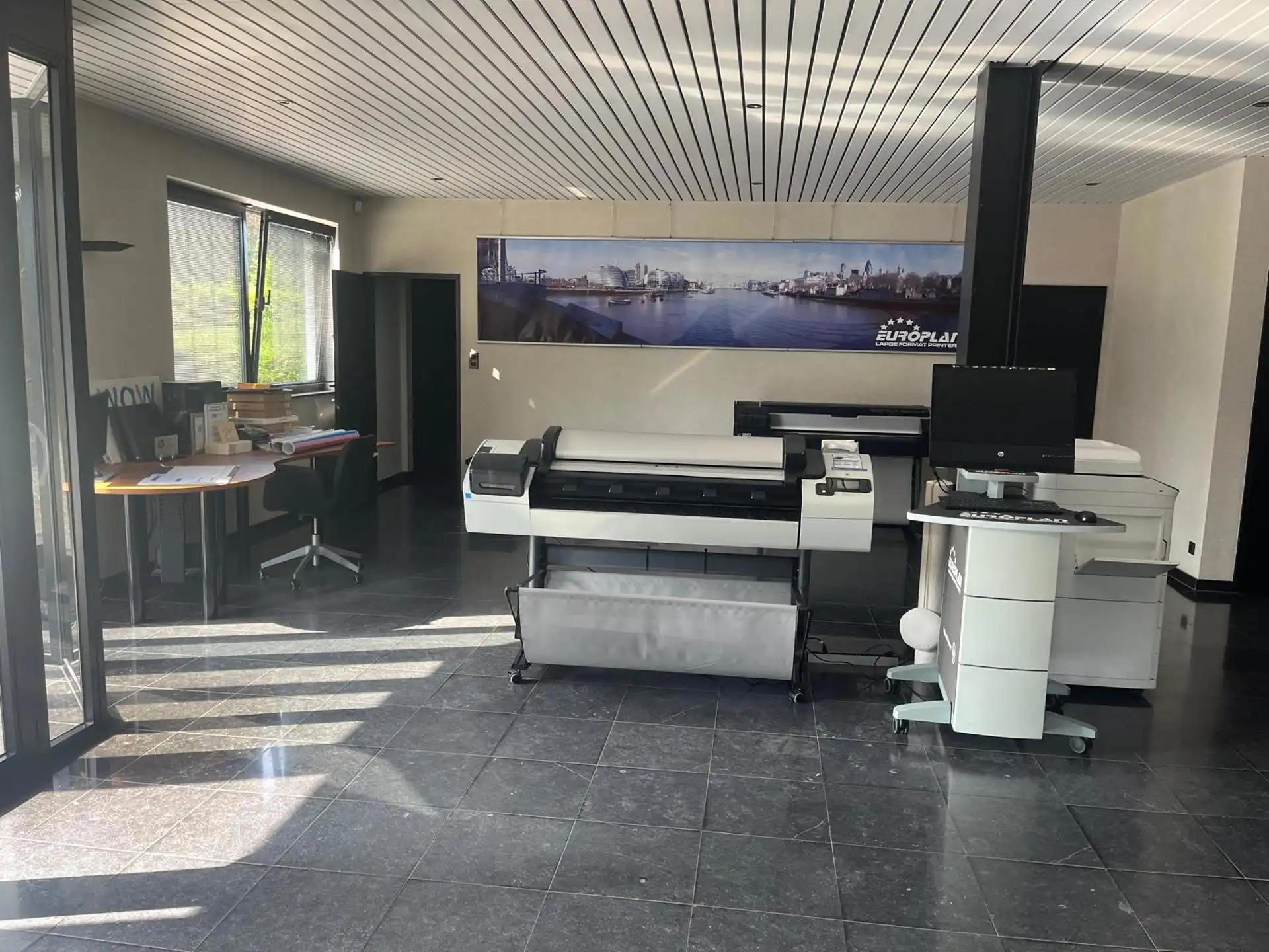 Lier: Magazijn 1.050m² met loskade en kantoor foto 12