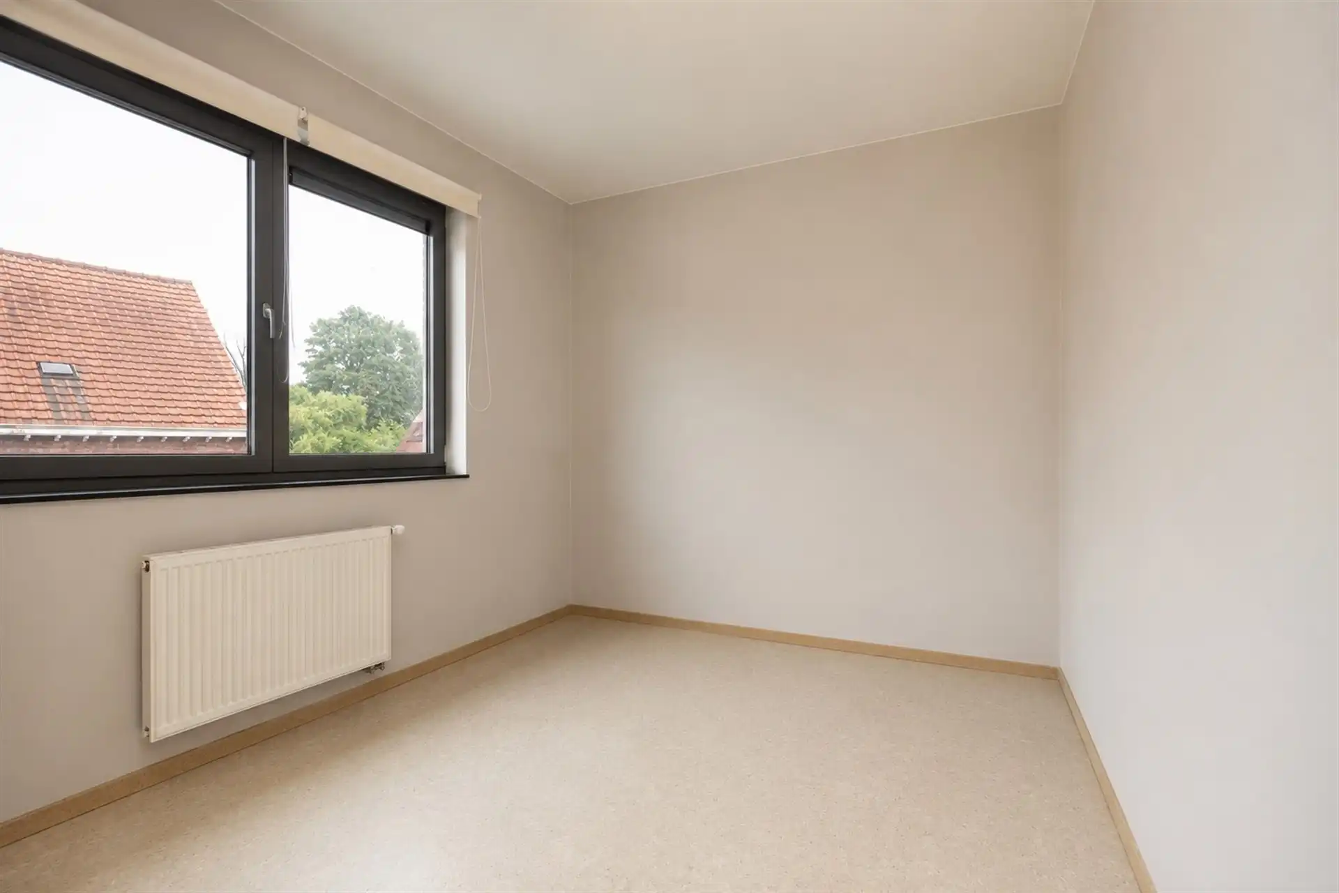 Appartement met 2 slaapkamers en garage gelegen in het centrum van Sint-Gillis-Waas (88m²) foto 12