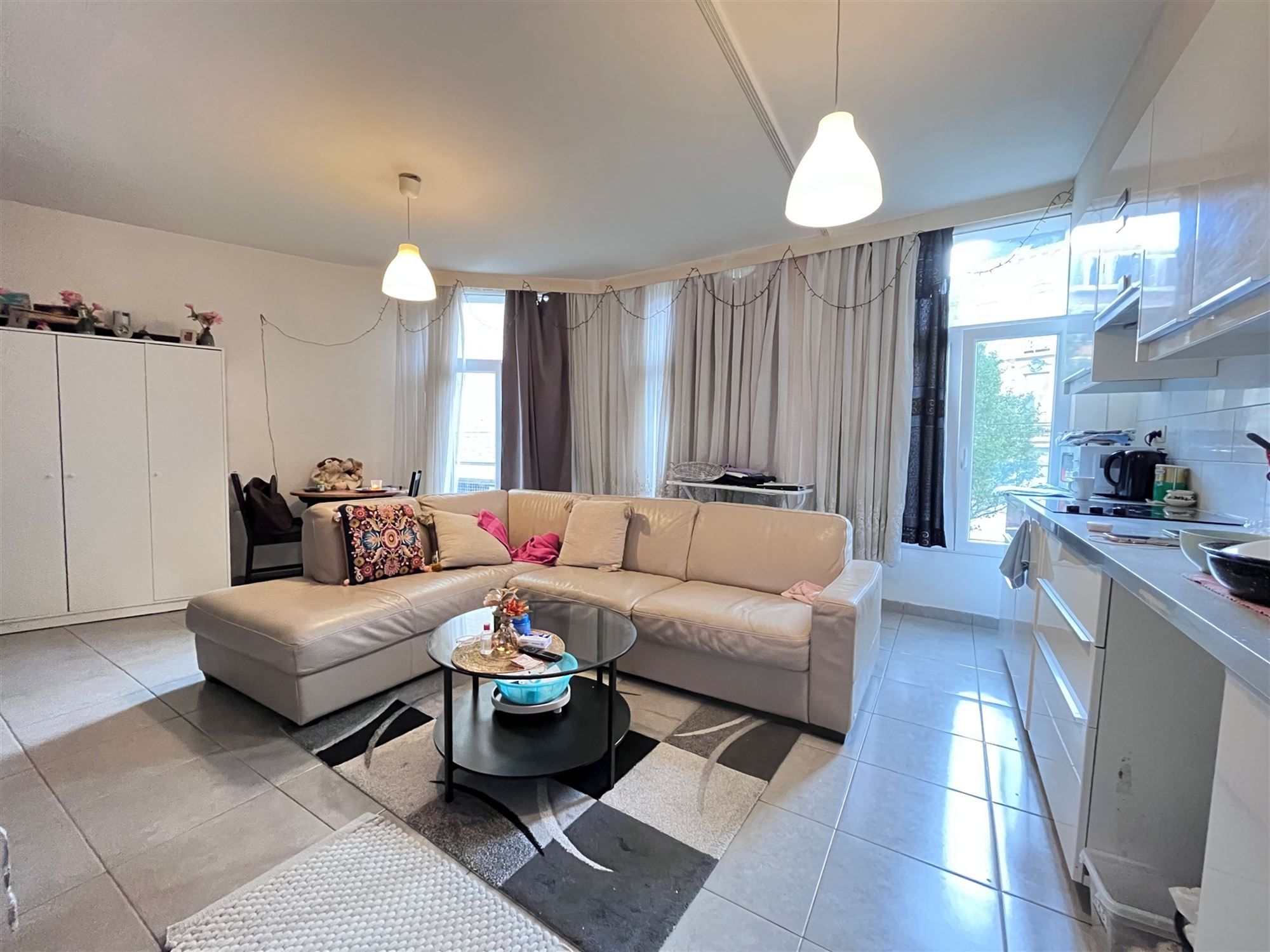 Vergund opbrengsteigendom met handelspand en 3 appartementen foto 9