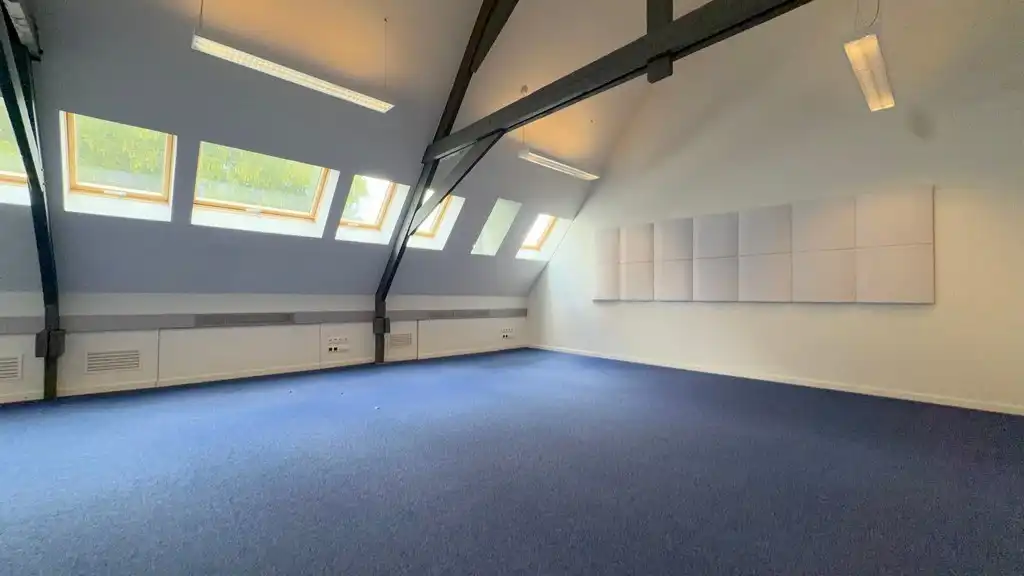 Unieke kantoren te huur in Capucienenklooster te Aalst foto 5
