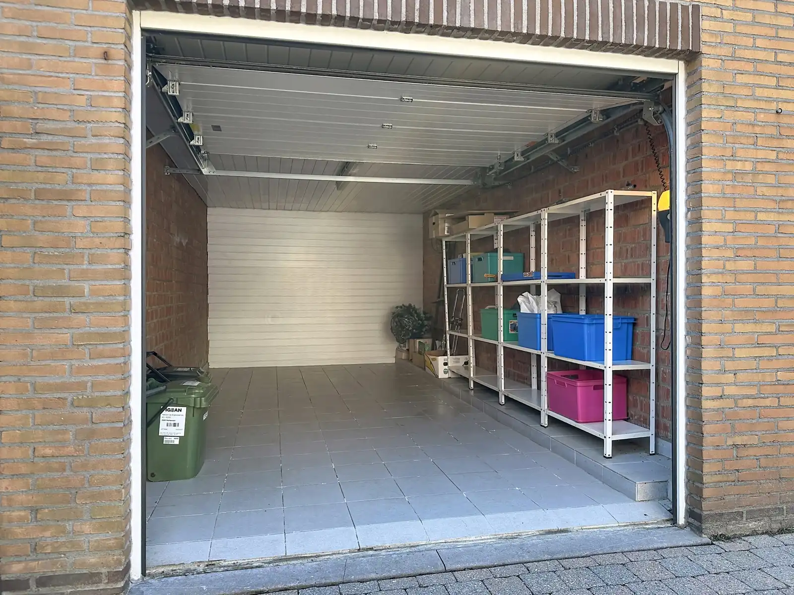 Gelijkvloers 2 slaapkamers appartement vlakbij centrum Aartselaar foto 20