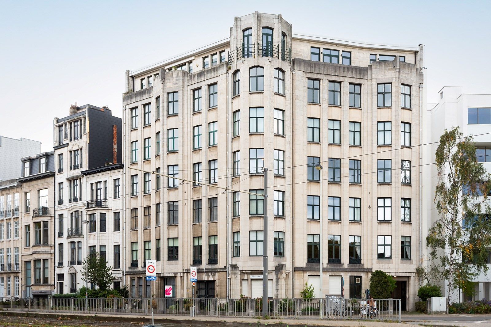 Interbellum: appartement in Zakelijke Art - Deco stijl  foto 30