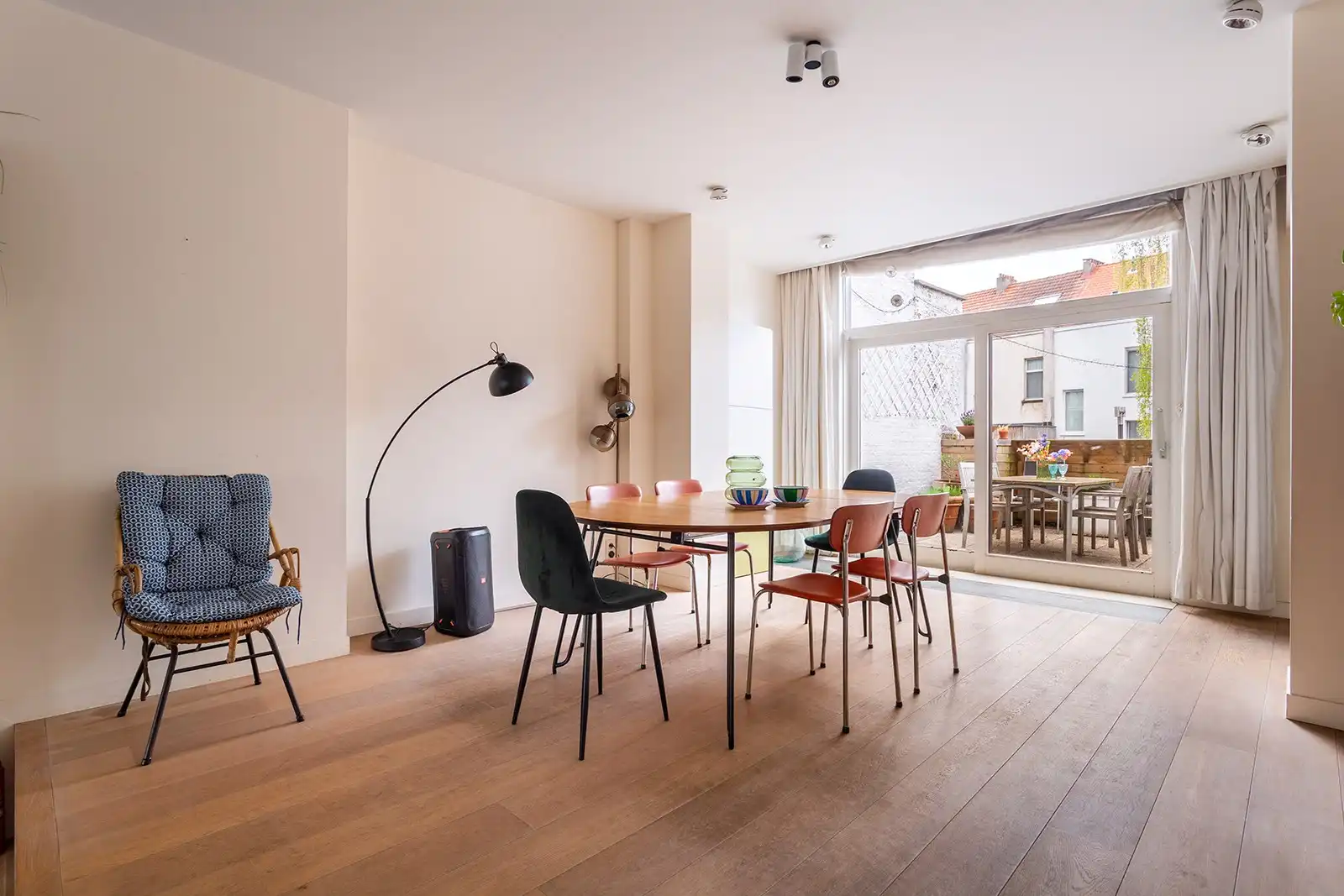 Karaktervolle en ruime woning met 6 slaapkamers op absolute toplocatie in Antwerpen foto 16