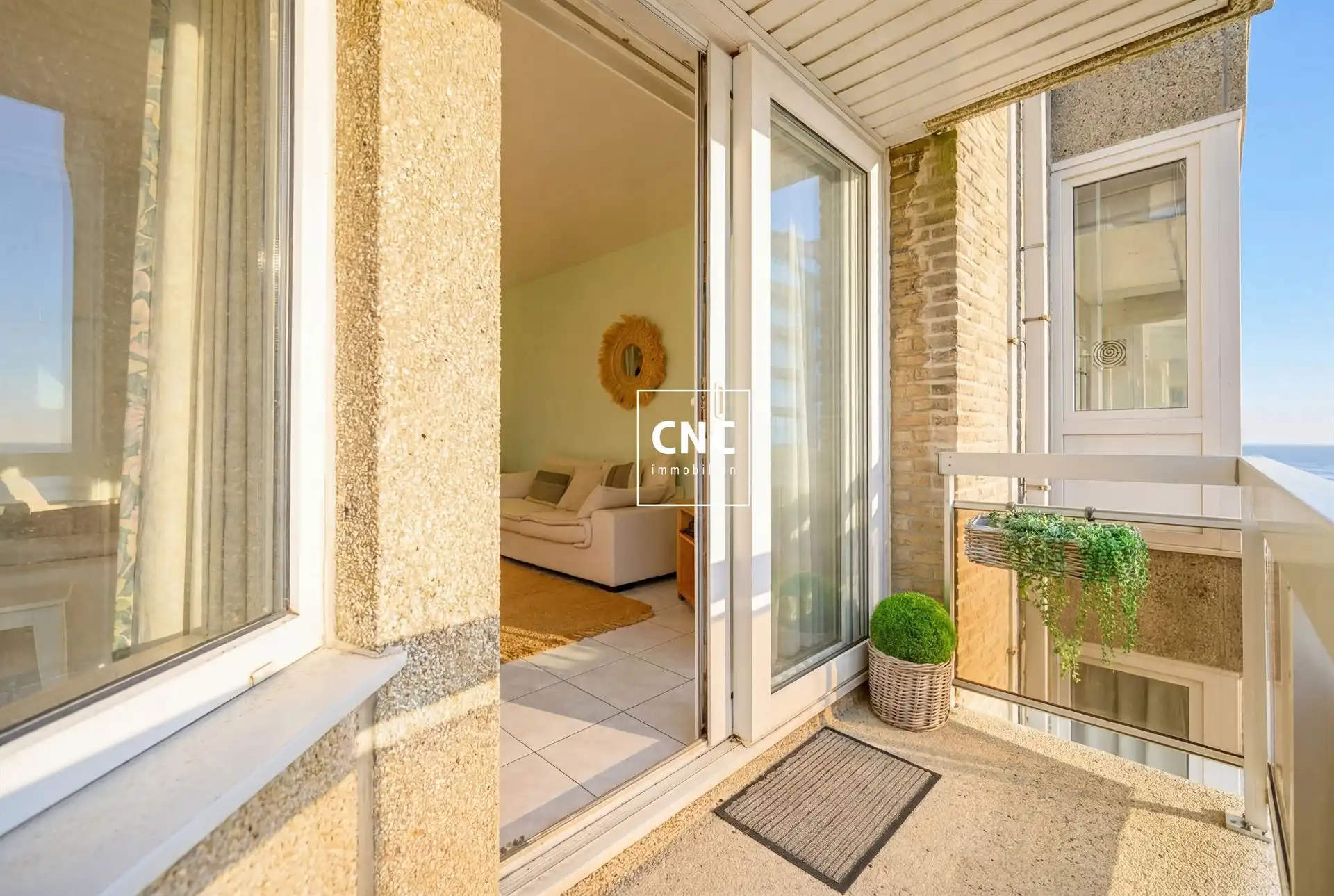 Instapklaar 2-SLK appartement met zijdelings zeezicht-Knokke foto 4