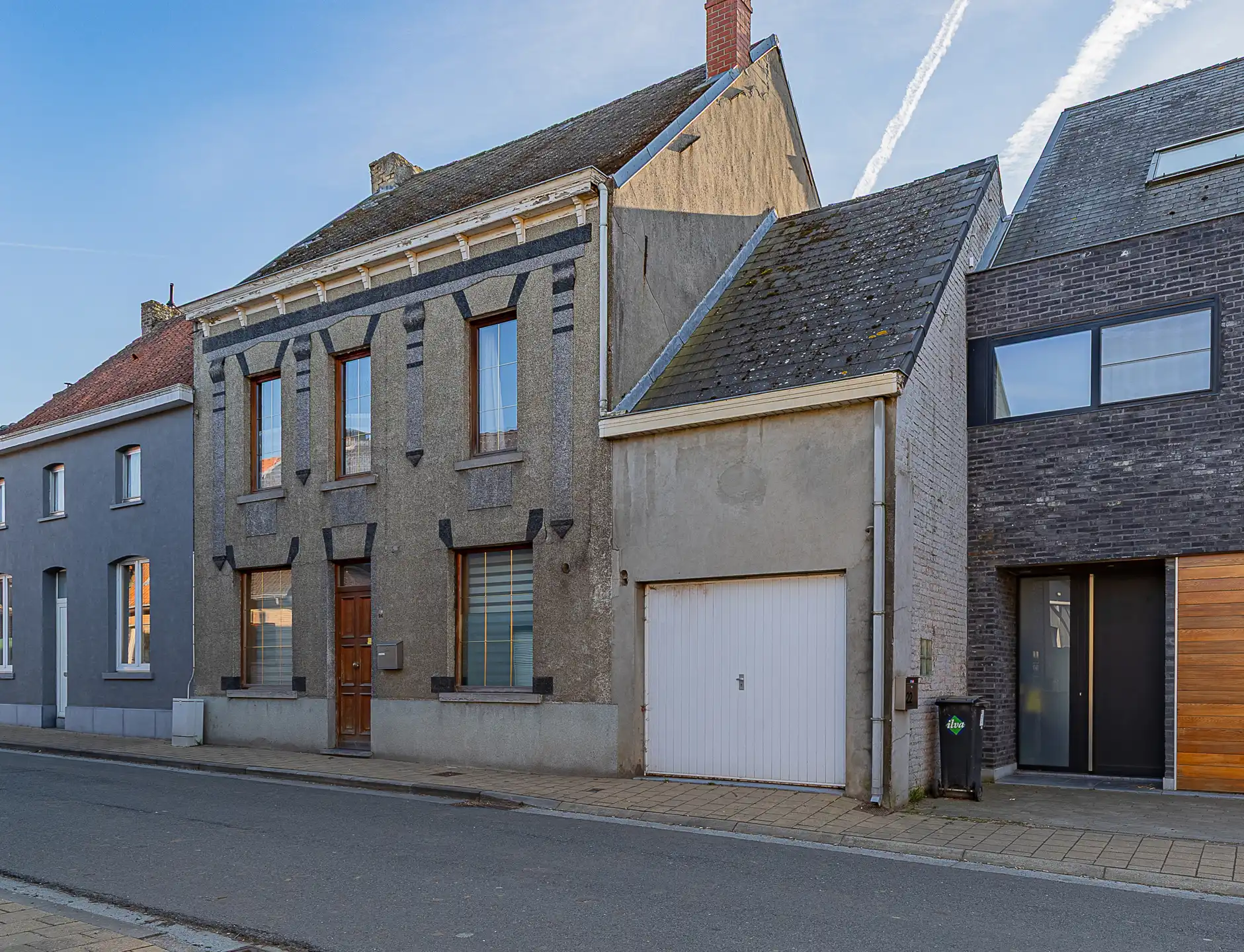 EREMBDEGM schitterend renovatieproject met grote tuin/garage foto 3