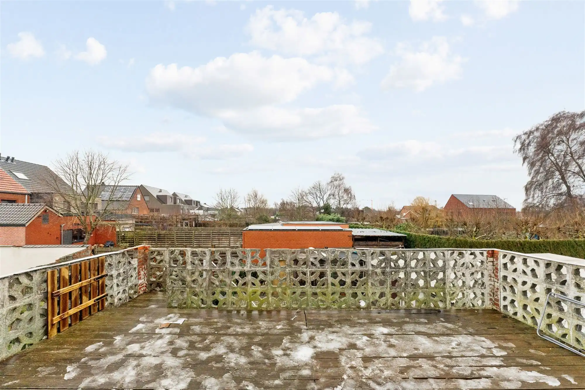 WONING VERDEELD IN 2 APPARTEMENTEN OP 934M2 foto 24