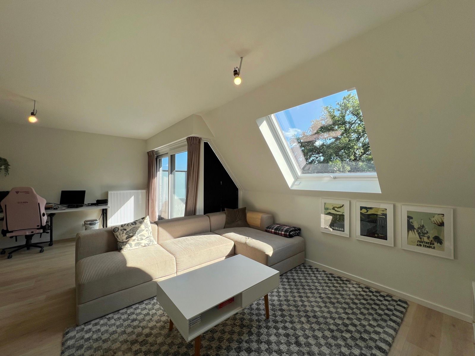 Zonnig appartement met 2 slaapkamers, terras en staanplaats  foto 9