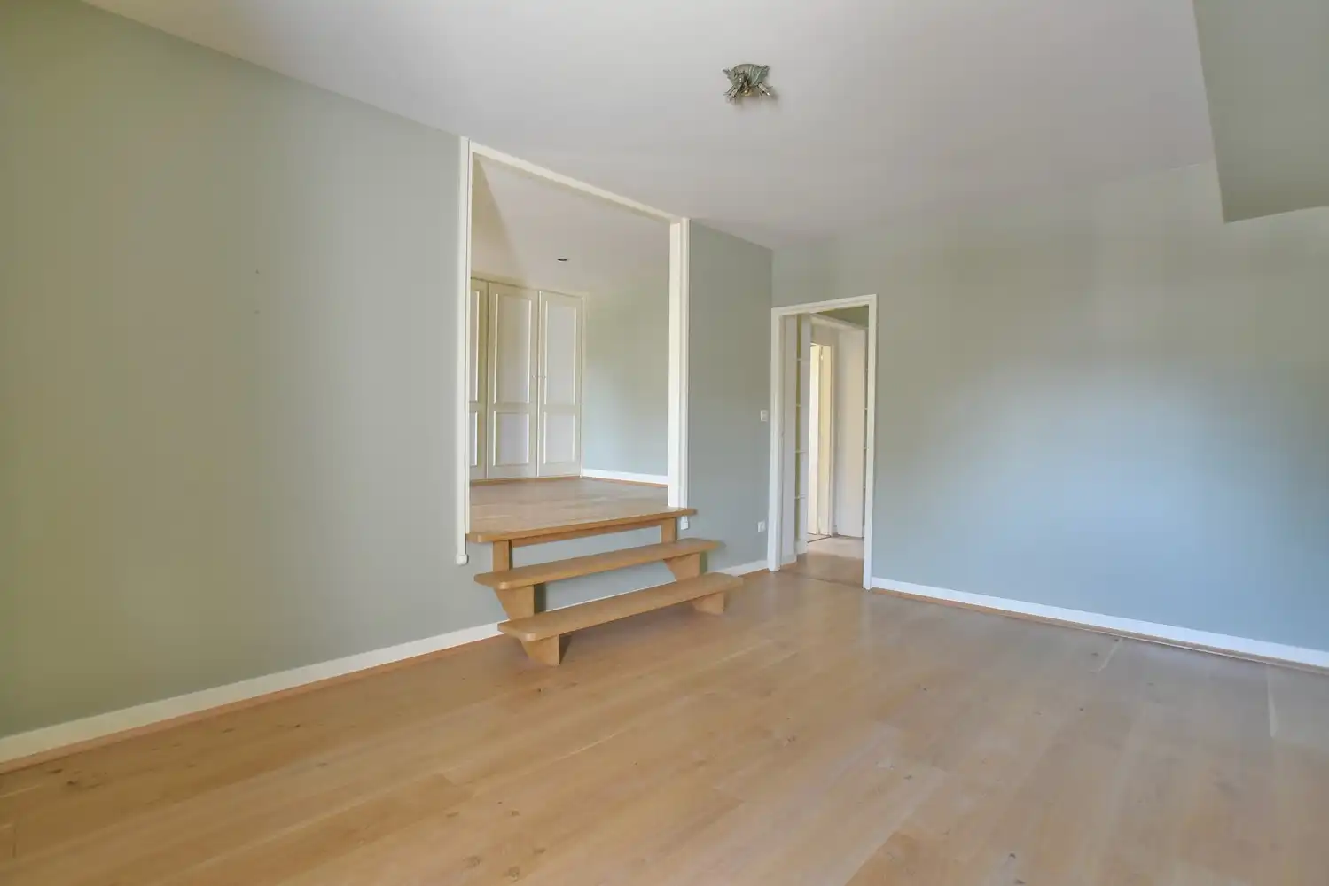 Karaktervolle hoeve met schuur, binnenkoer en prachtige tuin vlakbij Maastricht foto 27