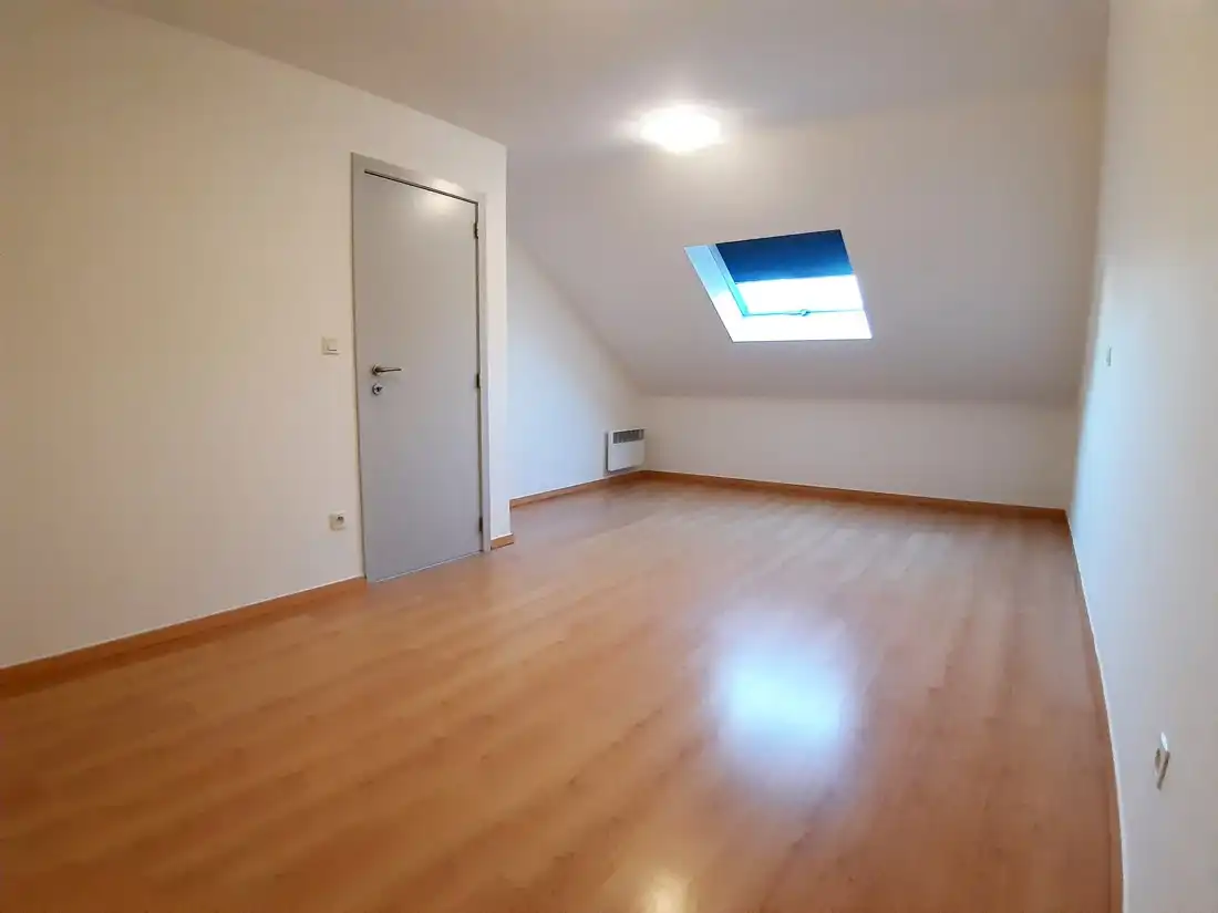 Gunstig gelegen duplex appartement te Genk foto 11